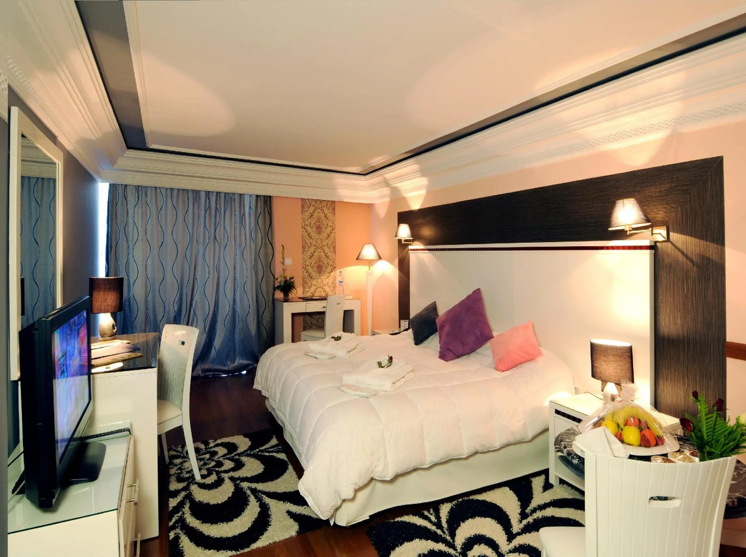 Photo of the whole room, Bed in Royal Mirage Fes Hotel