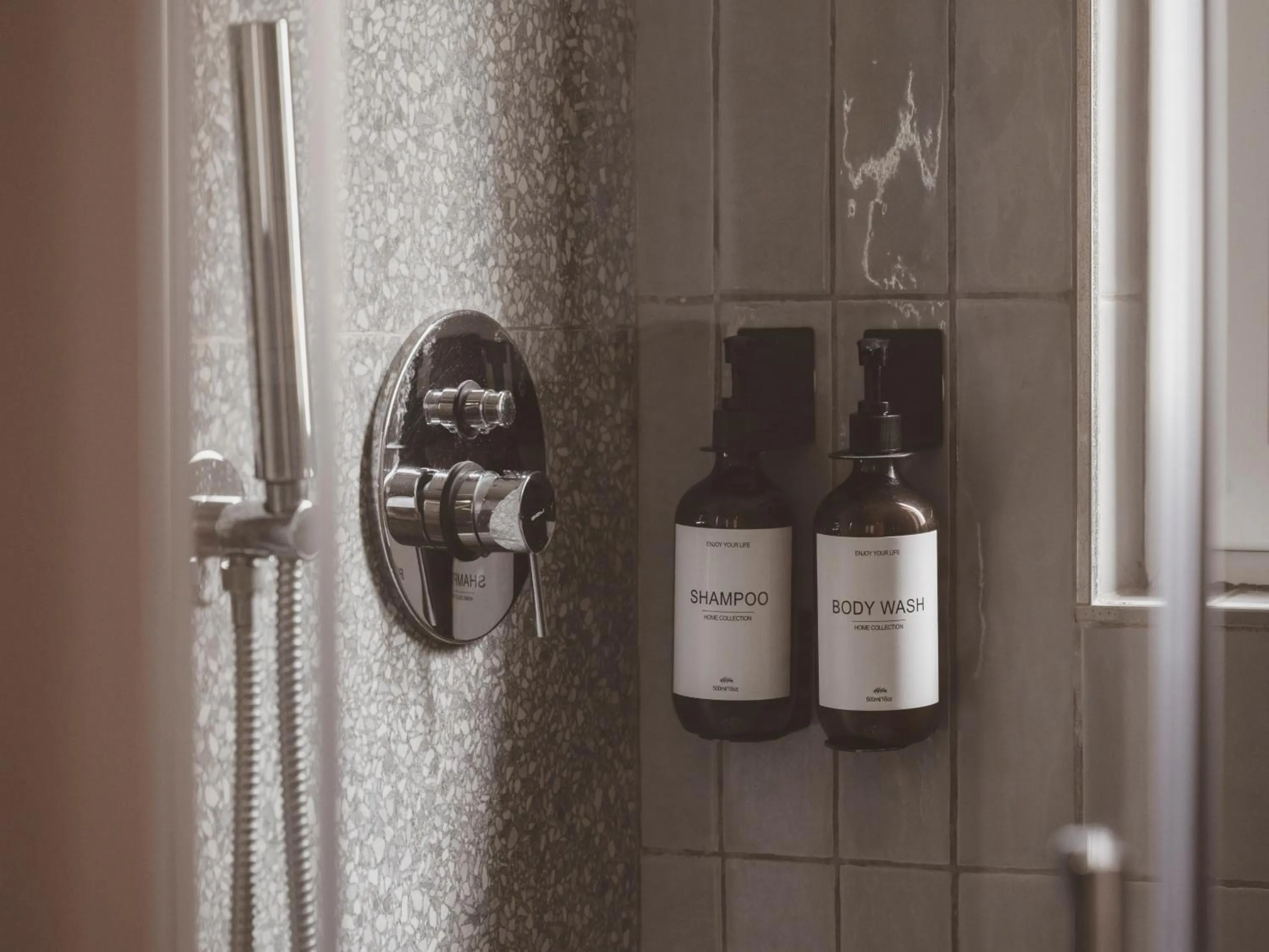 Shower in Maria Rosa Suites