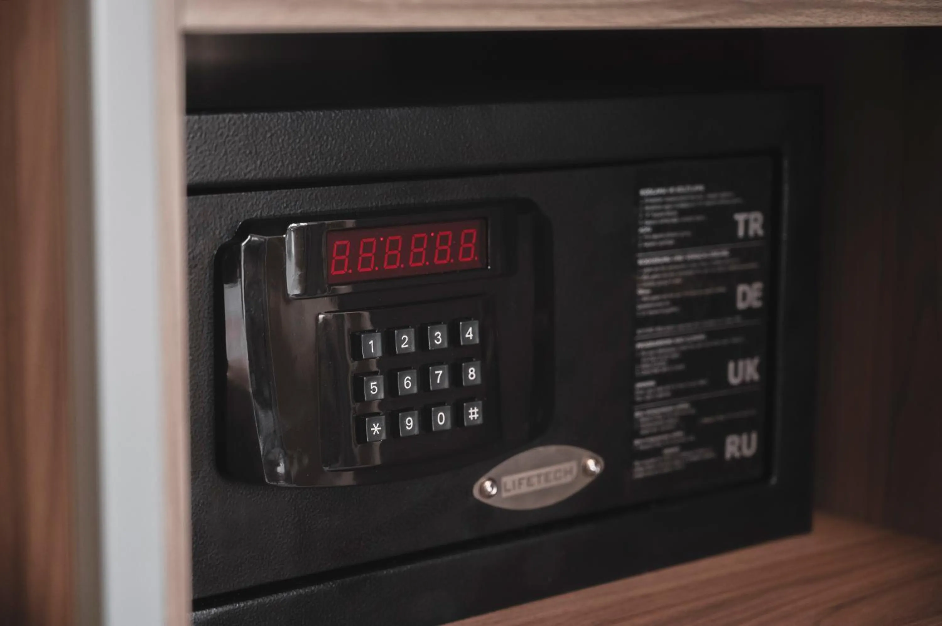 safe in Maria Rosa Suites