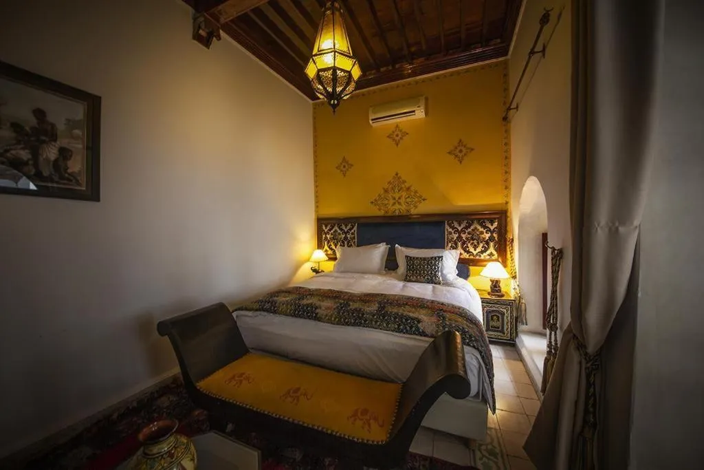 Bed in Riad Maison Belbaraka