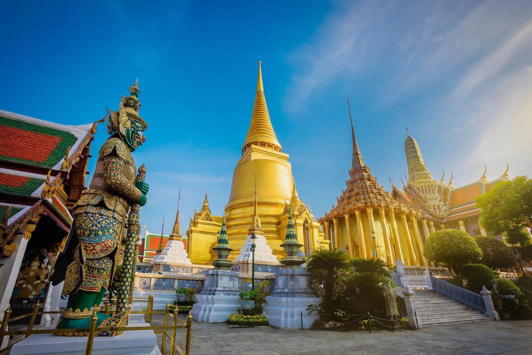 Nearby landmark in XX GO INN Khaosan Road โกอินน์ ตรอกข้าวสาร