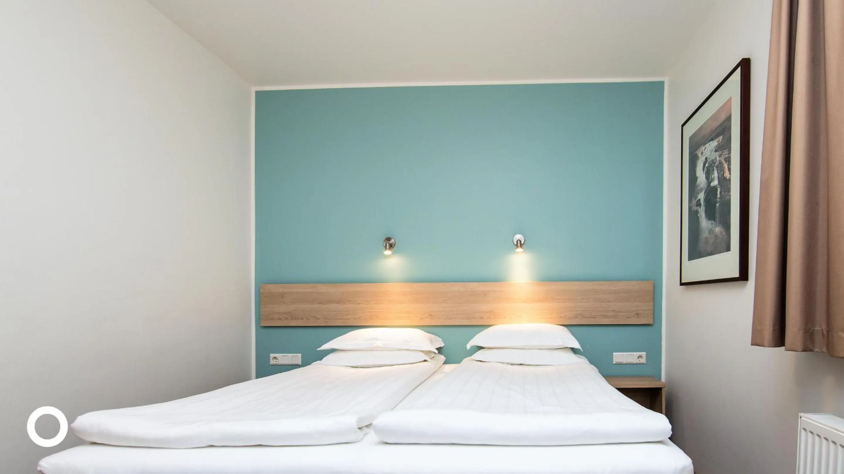 Bedroom, Bed in Center Hotels Plaza