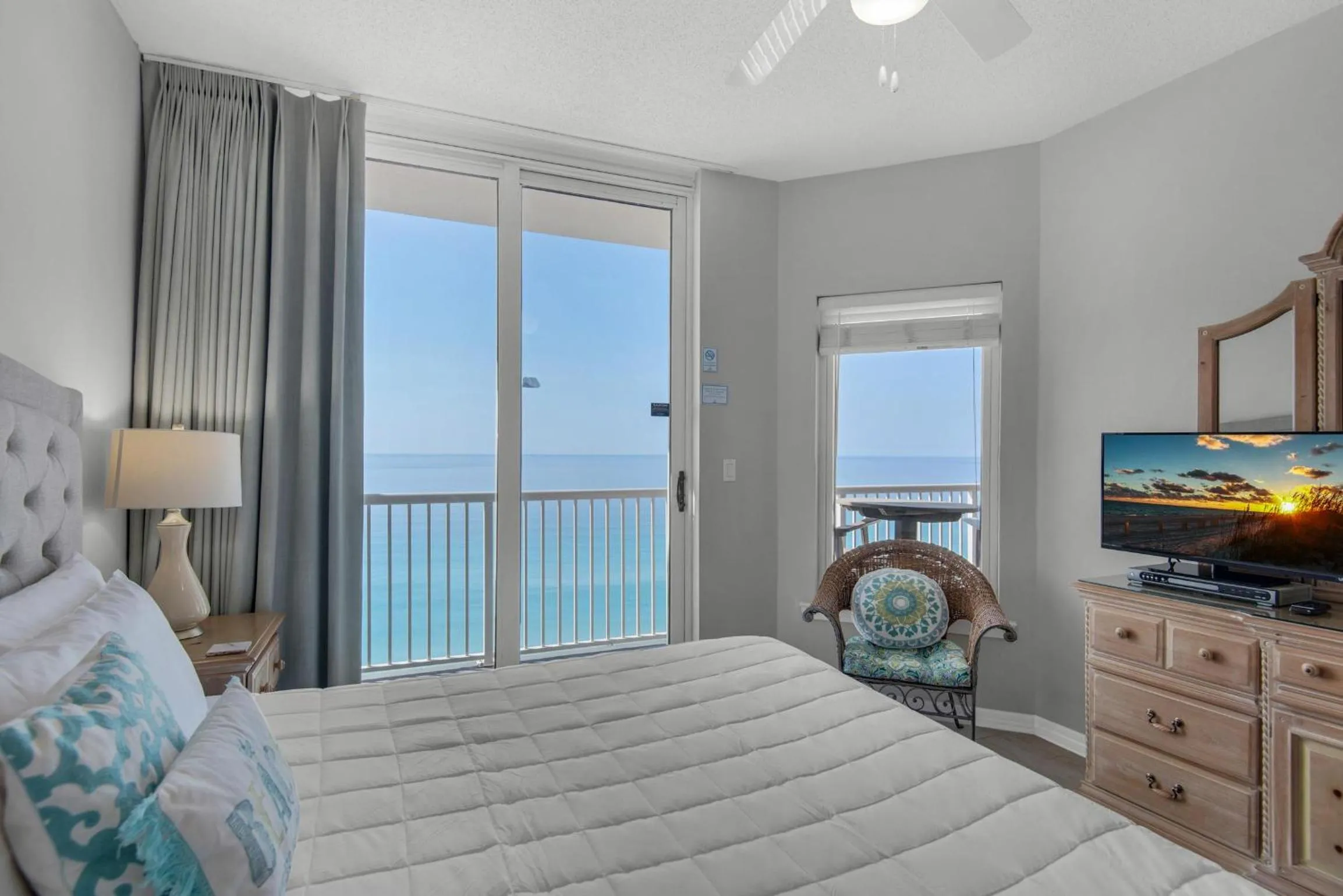 Bed in Summerwind Center 1304