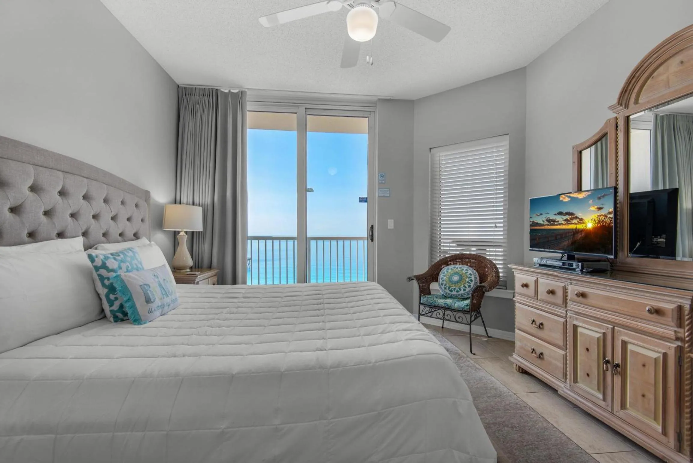 Bed in Summerwind Center 1304