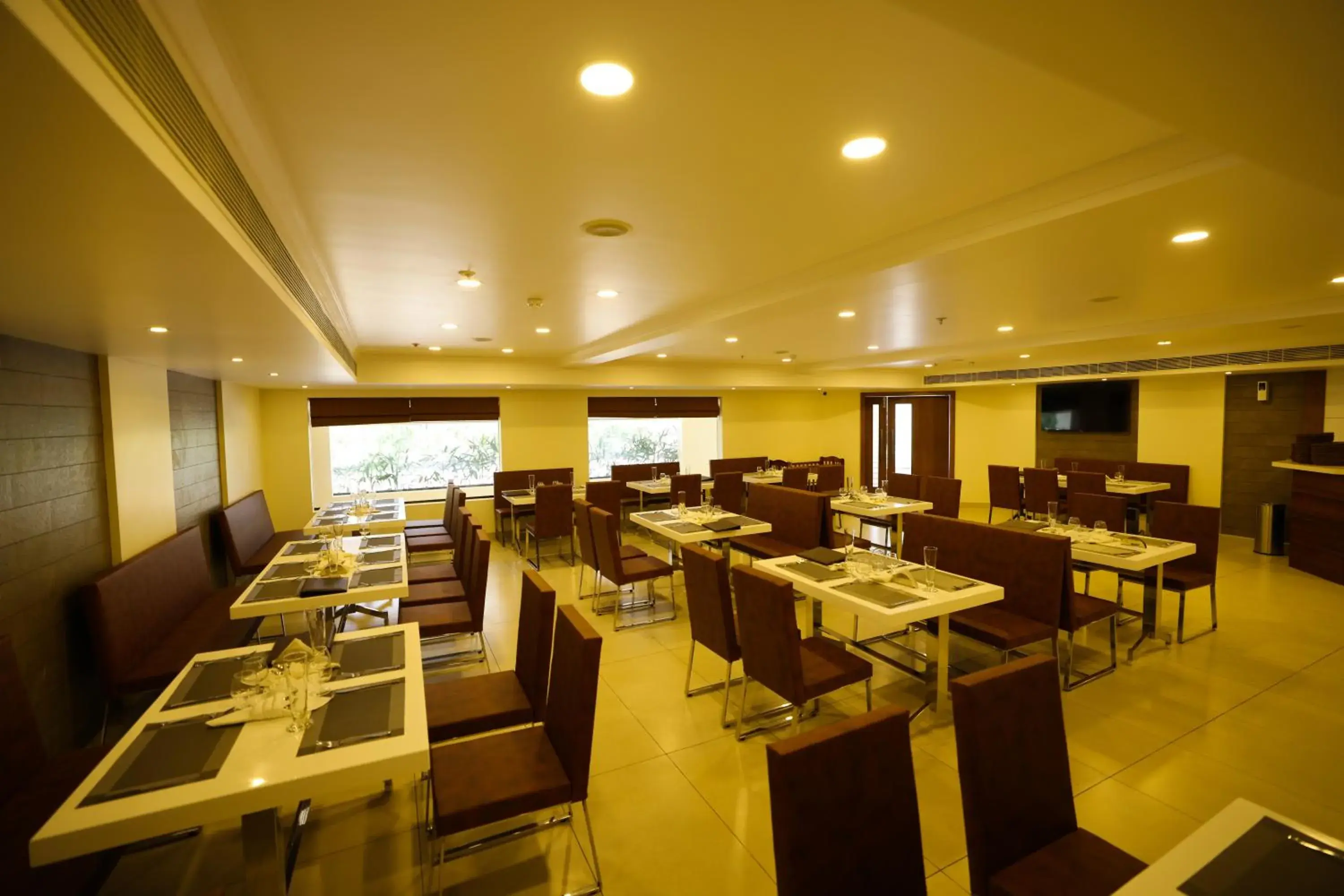 Restaurant/places to eat in KKM INTERNATIONAL Restaurant/places to eat in KKM INTERNATIONAL