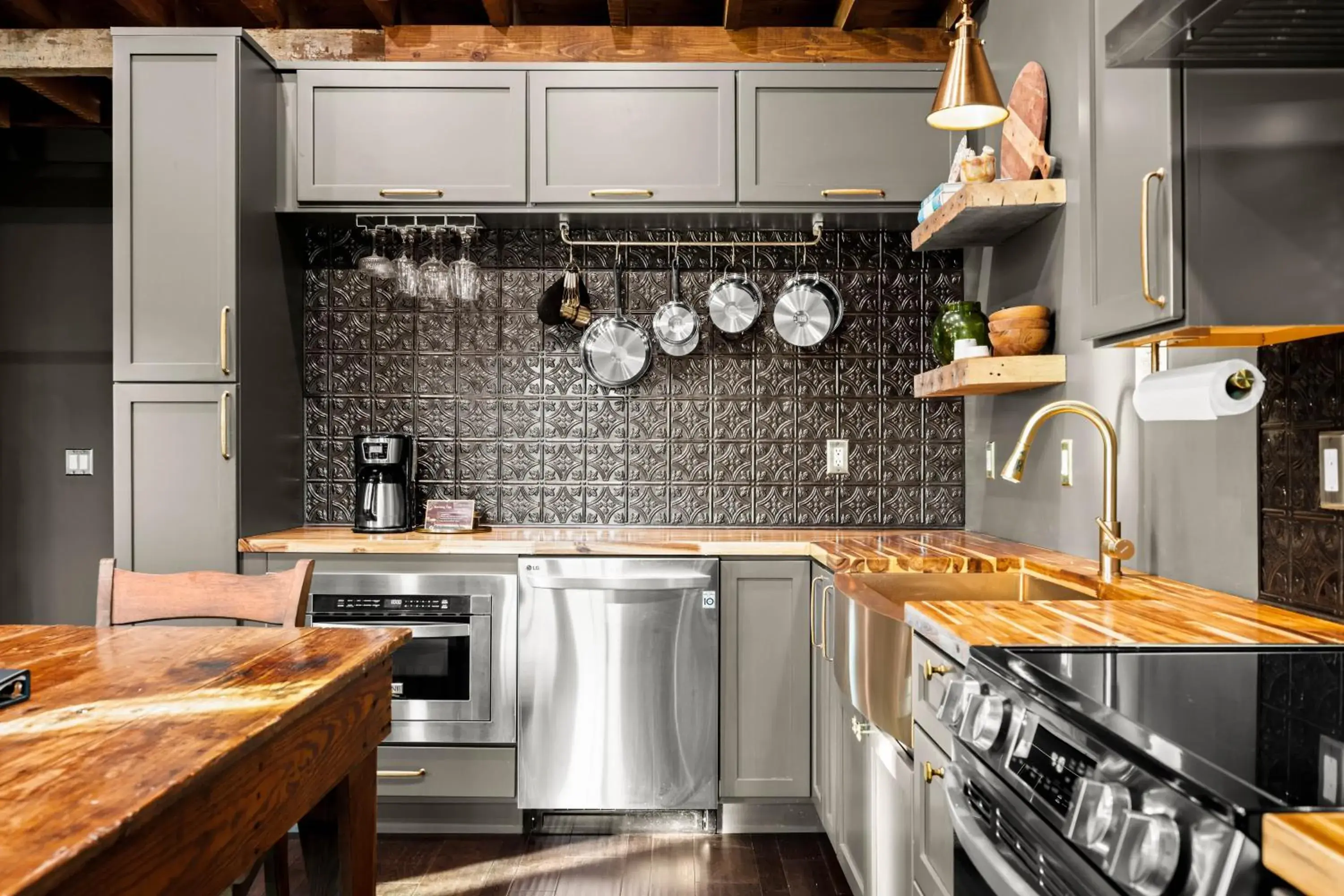 Kitchen or kitchenette in The Chandler Hotel Kitchen or kitchenette in The Chandler Hotel