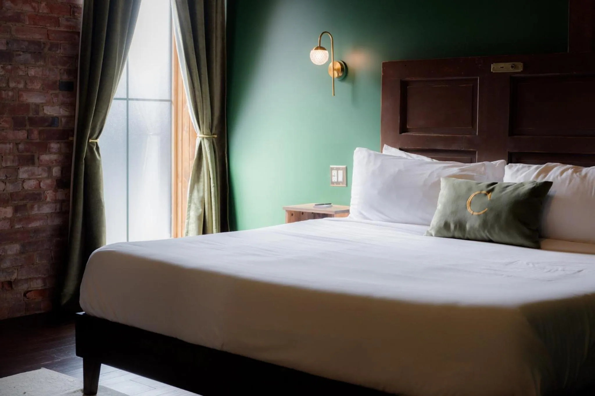 Bed in The Chandler Hotel