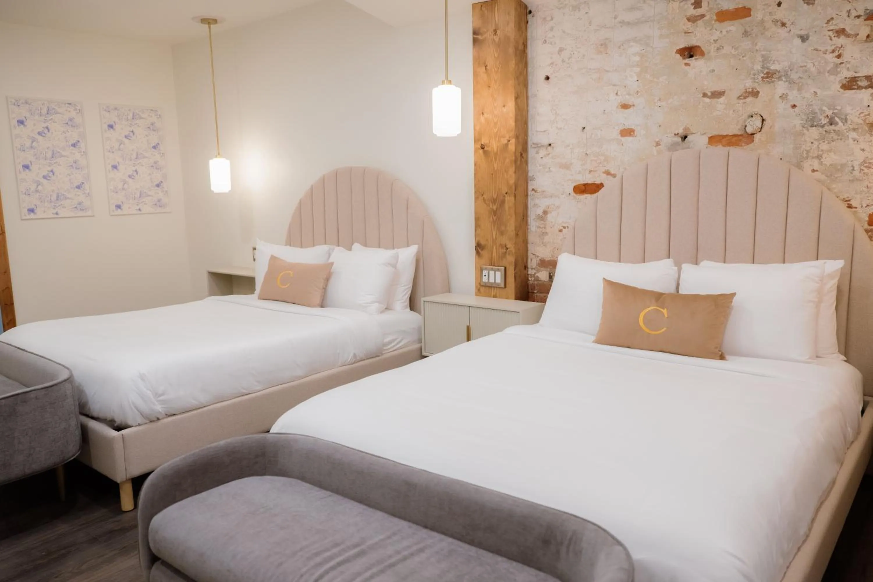 Bed in The Chandler Hotel