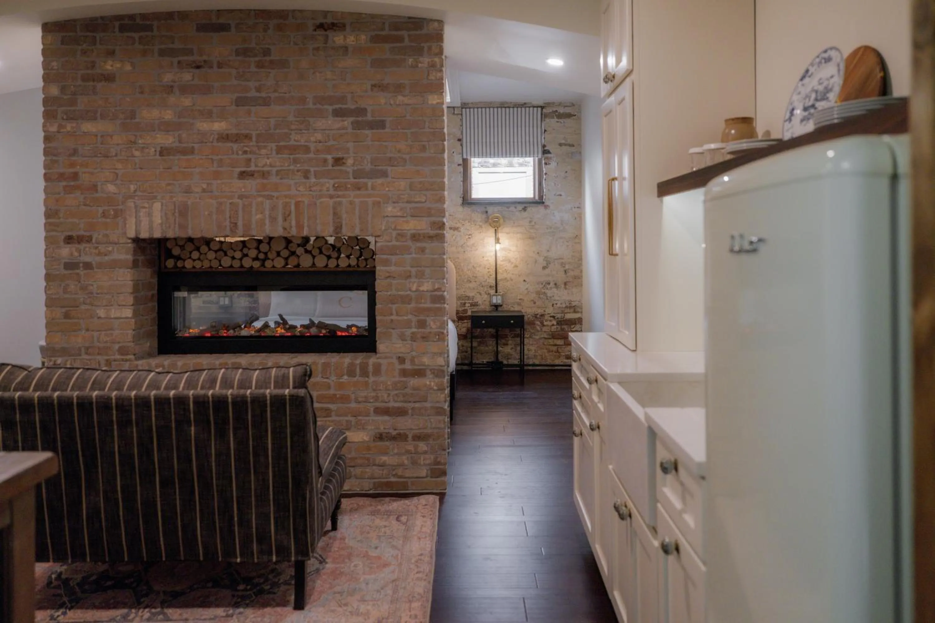 Kitchen or kitchenette in The Chandler Hotel