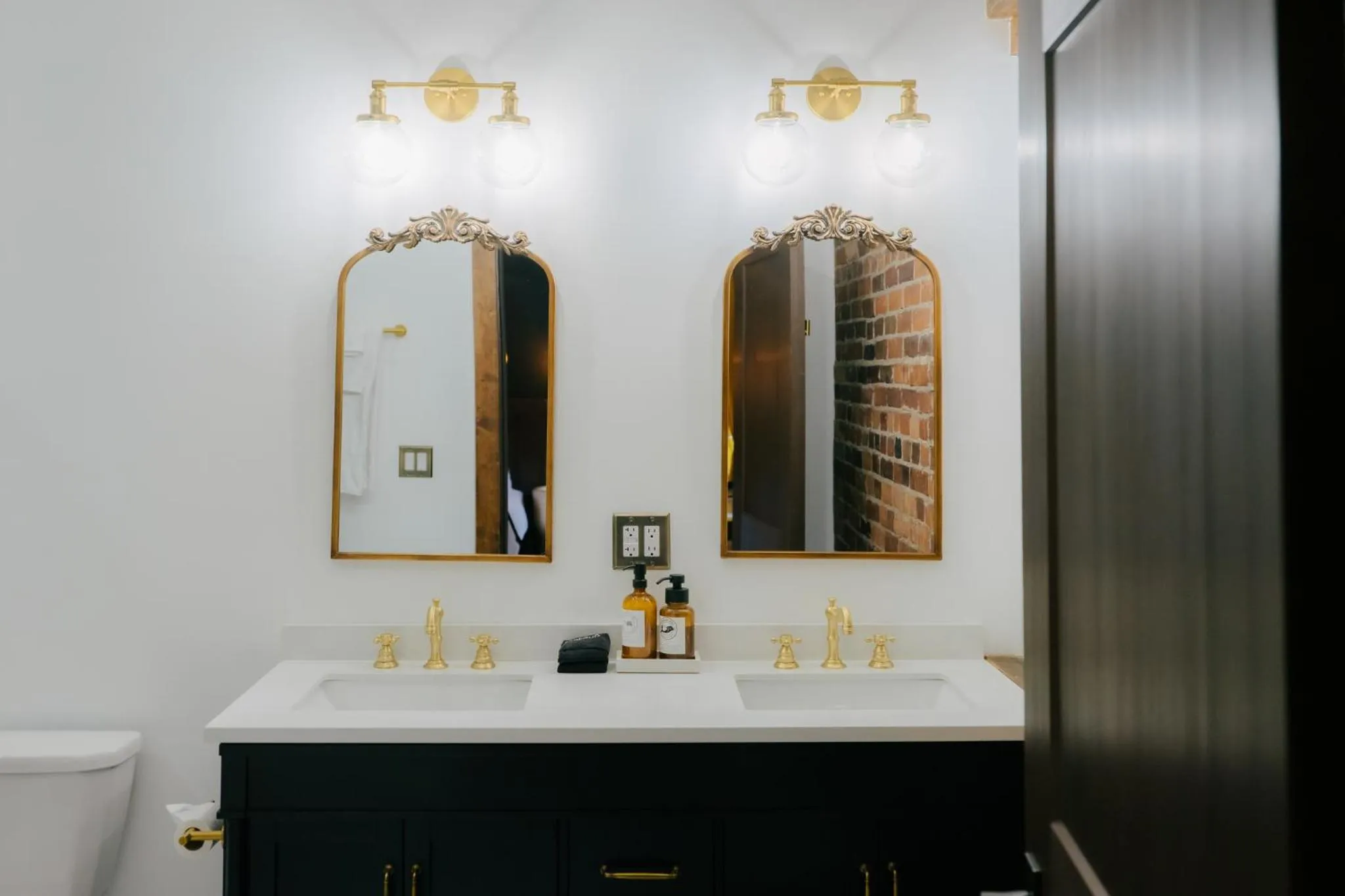 Bathroom in The Chandler Hotel