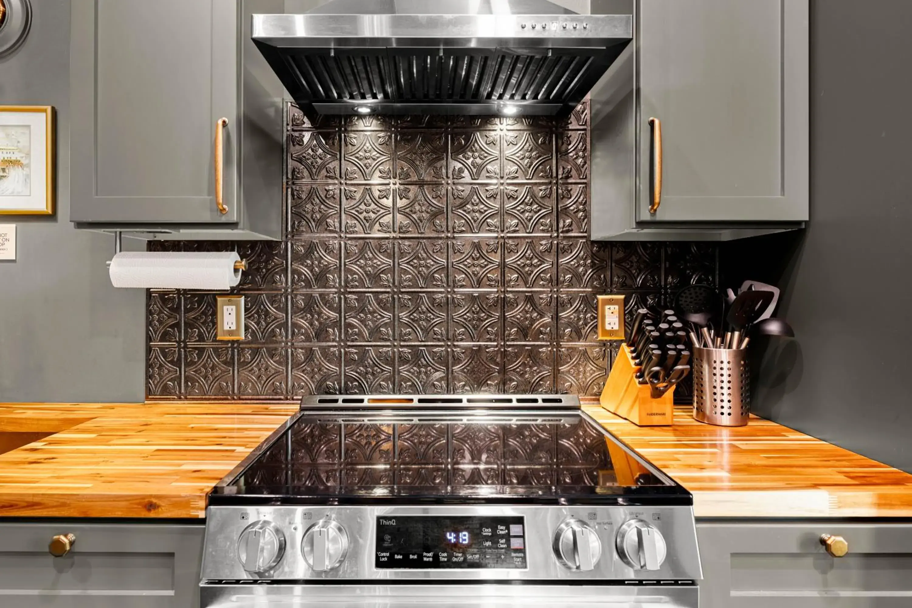 Kitchen or kitchenette in The Chandler Hotel Kitchen or kitchenette in The Chandler Hotel