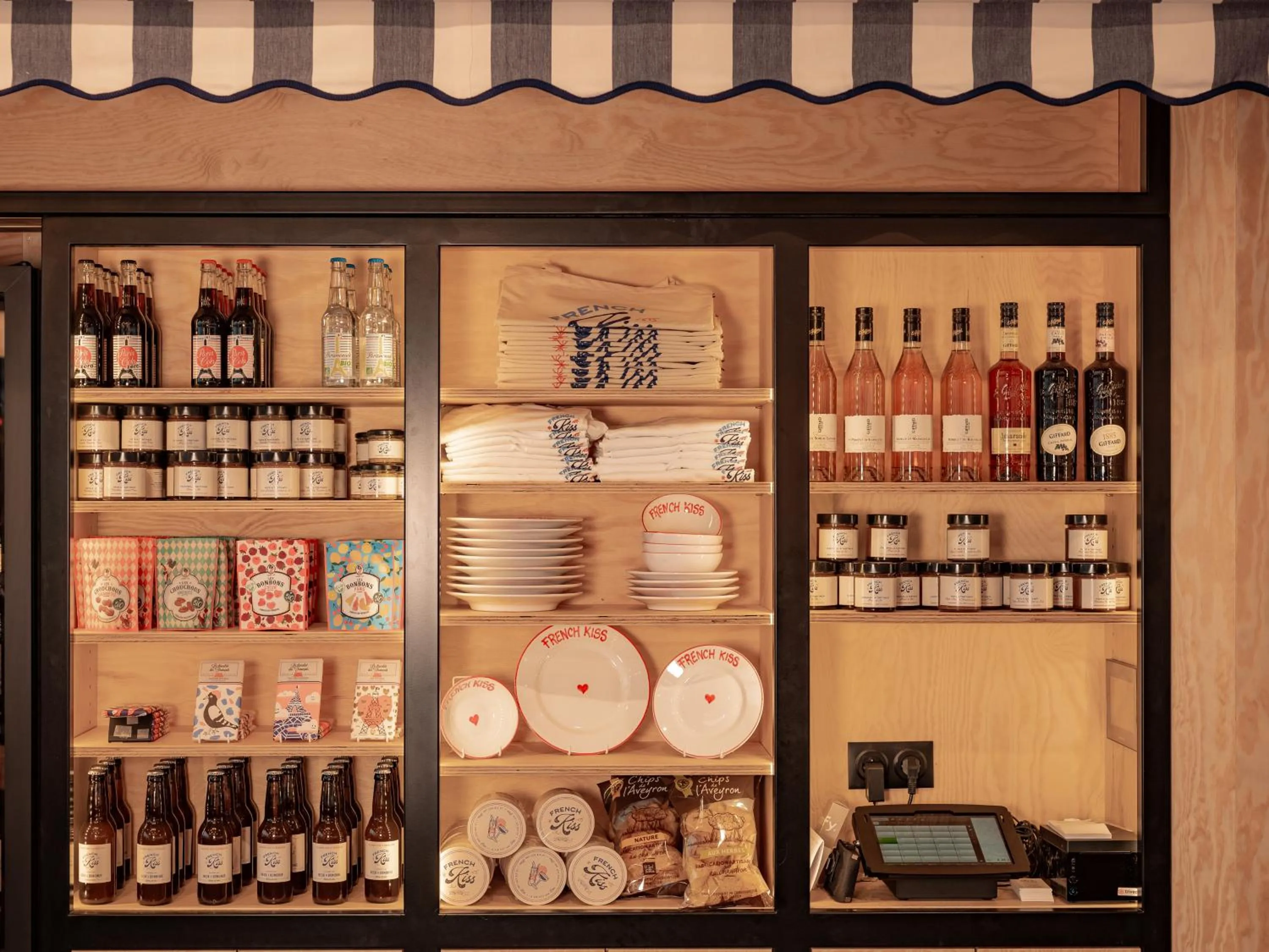 Restaurant/places to eat in Eklo Hotels Paris Porte de Versailles