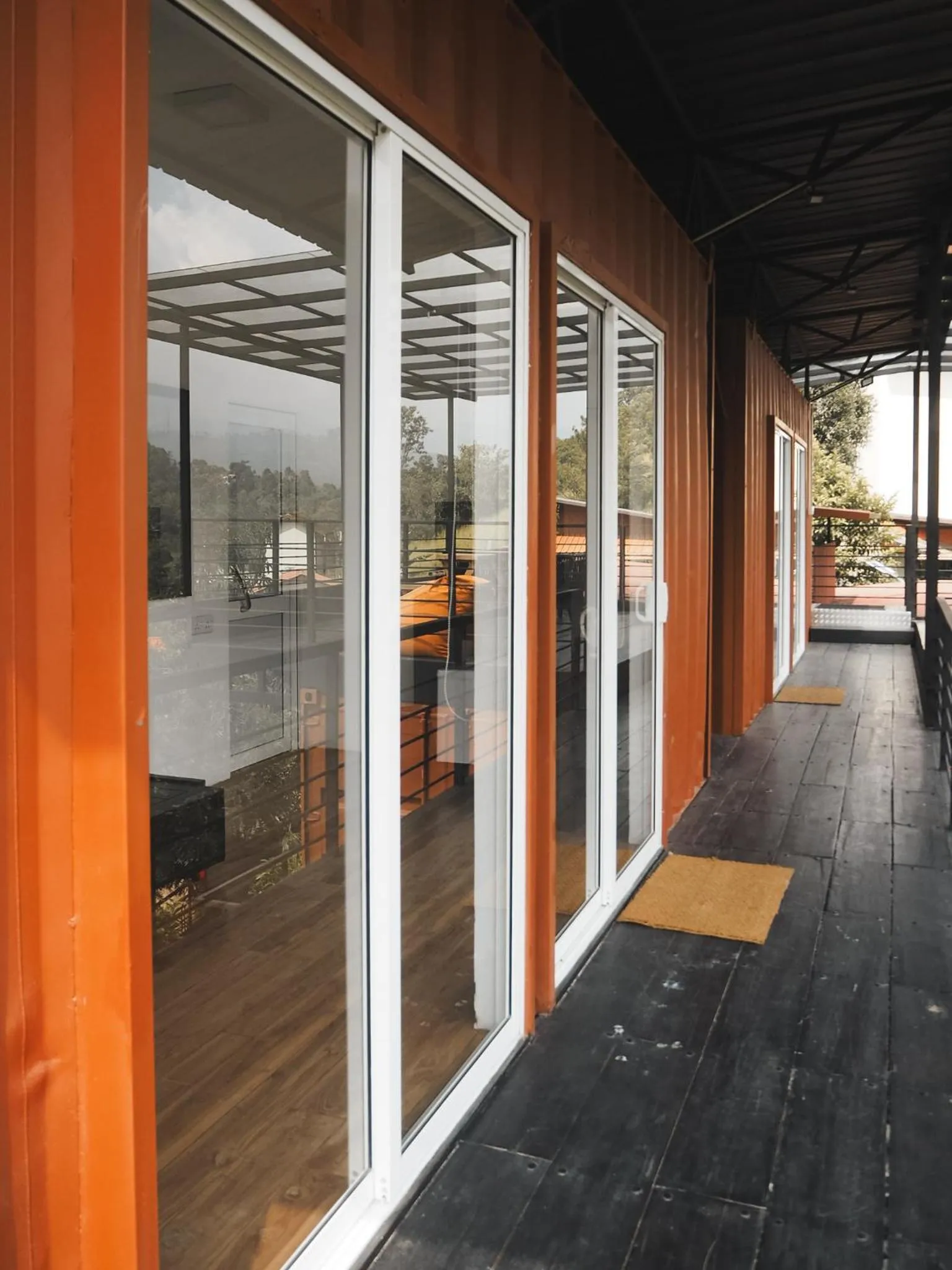 Day in The Cubes Ella