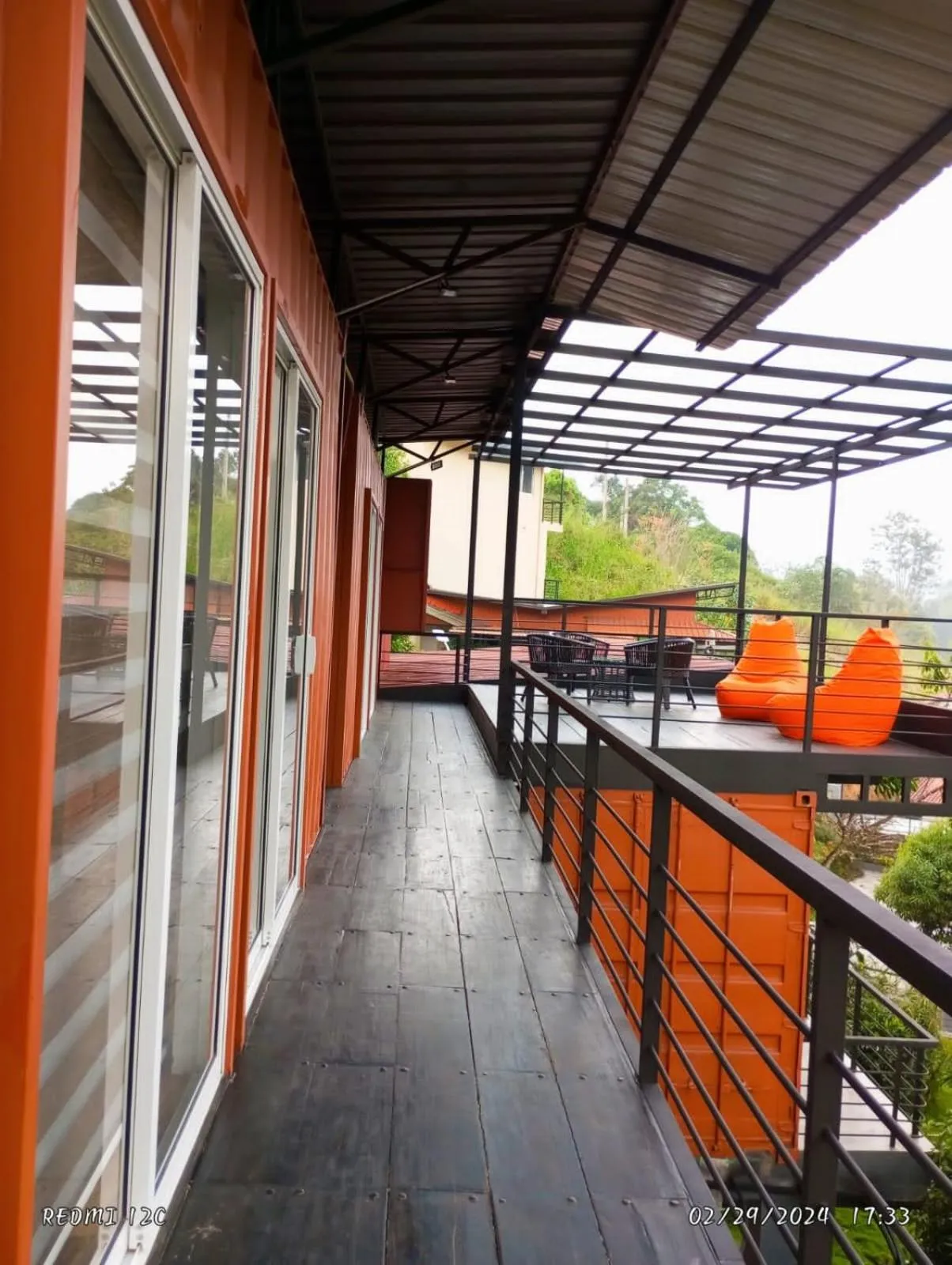 Day in The Cubes Ella