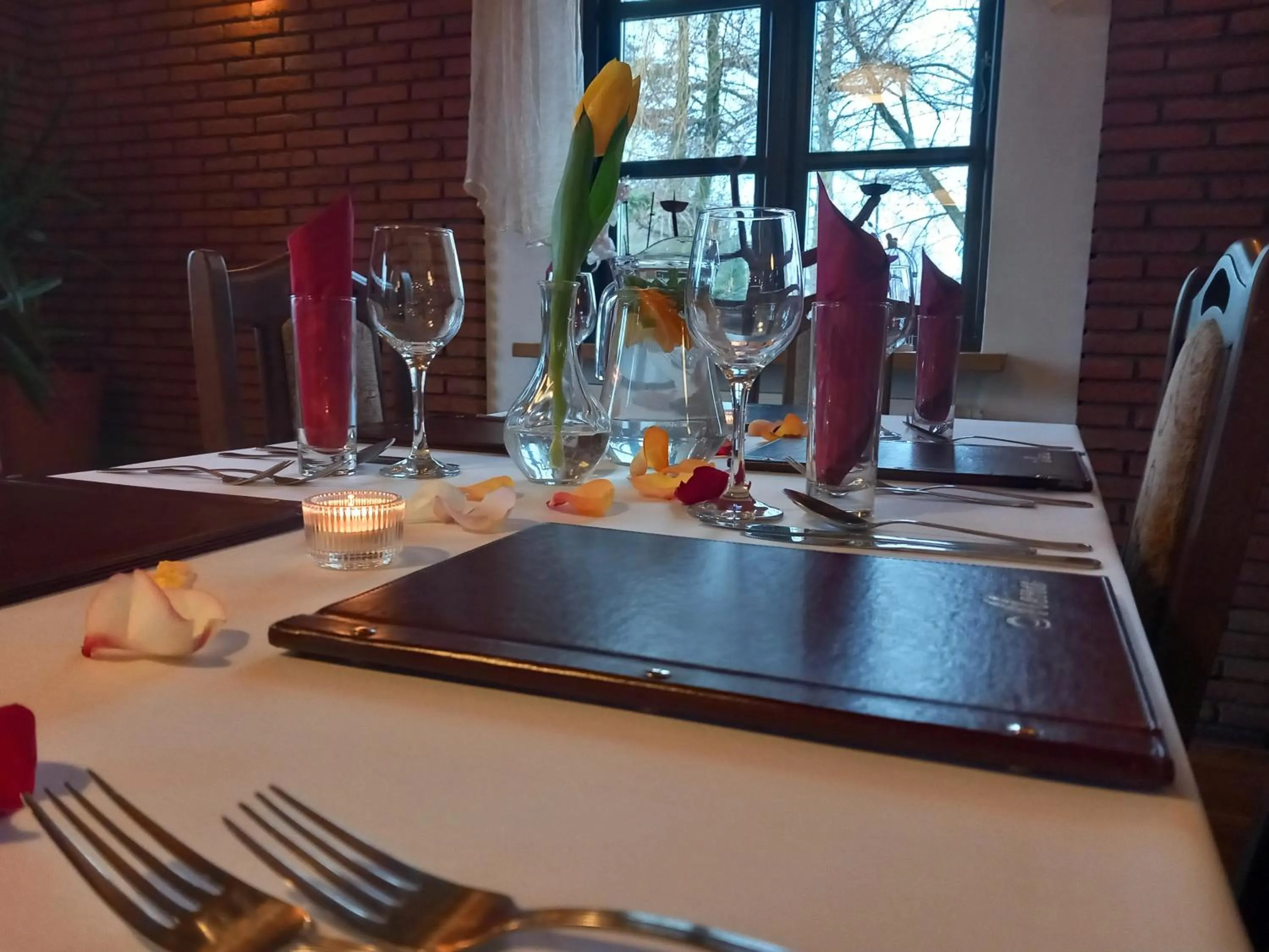 Restaurant/places to eat in Dobry Klimat