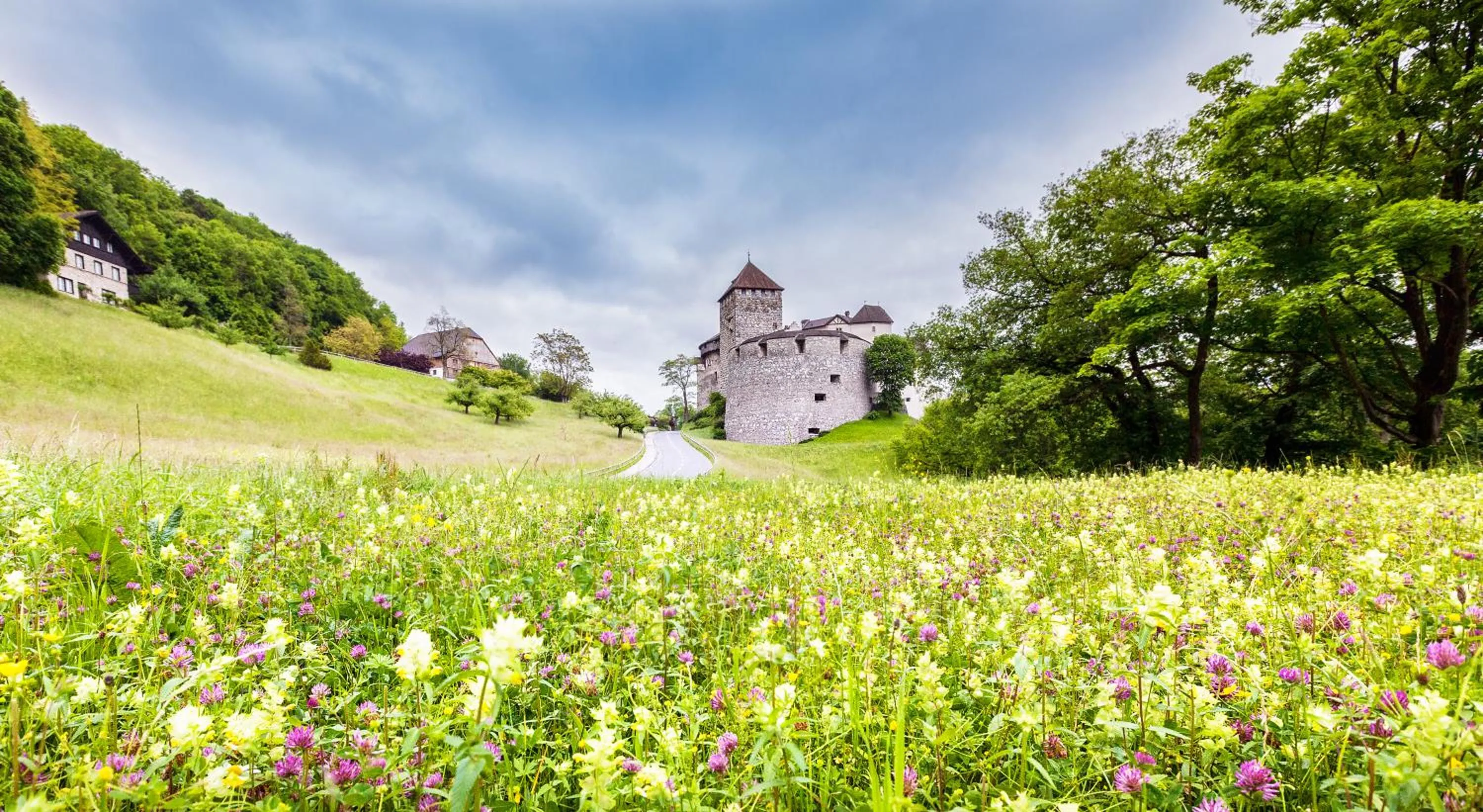 Nearby landmark in Hotel Oberland