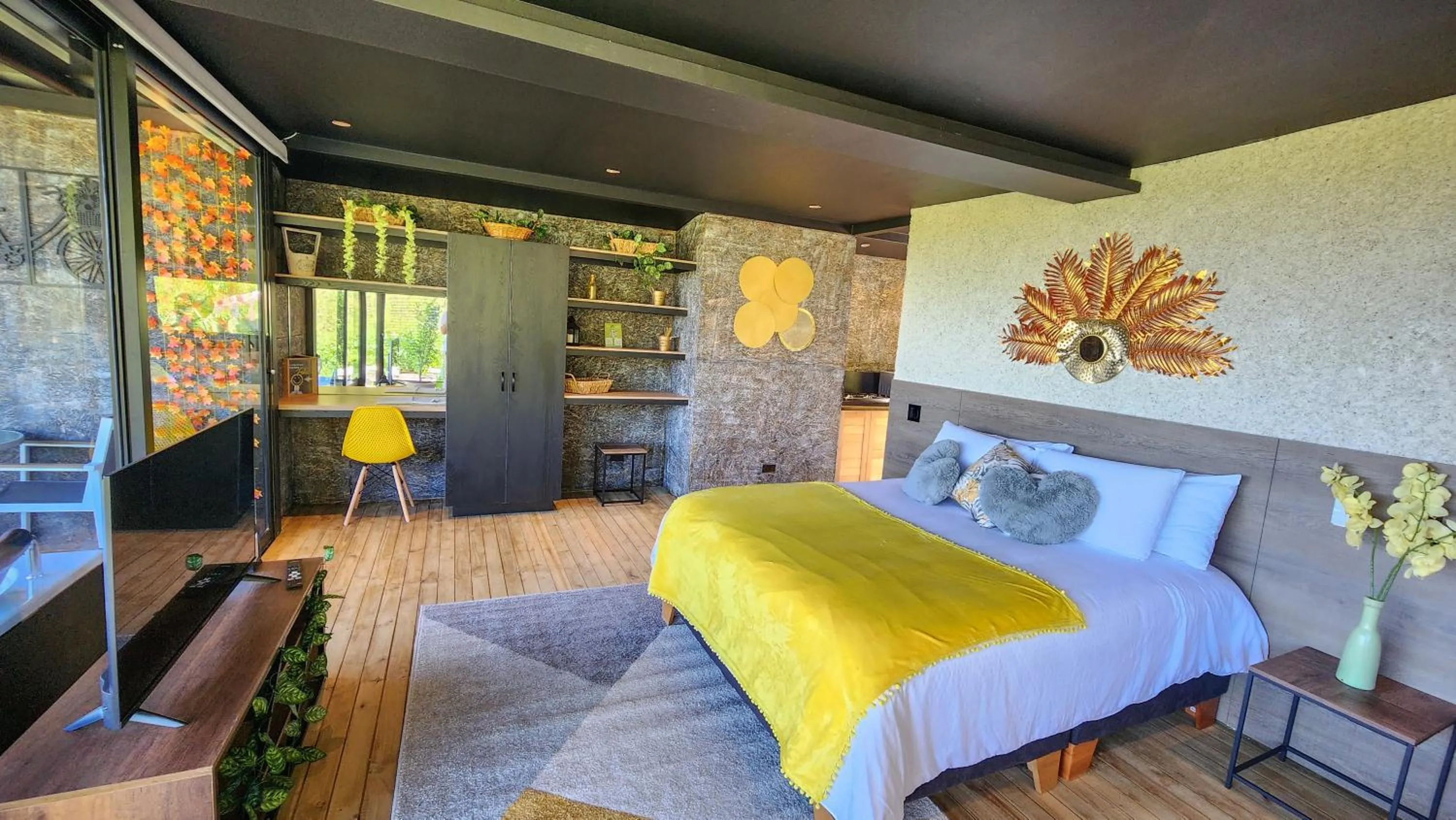 Bed in Cumbres Luxury Glamping