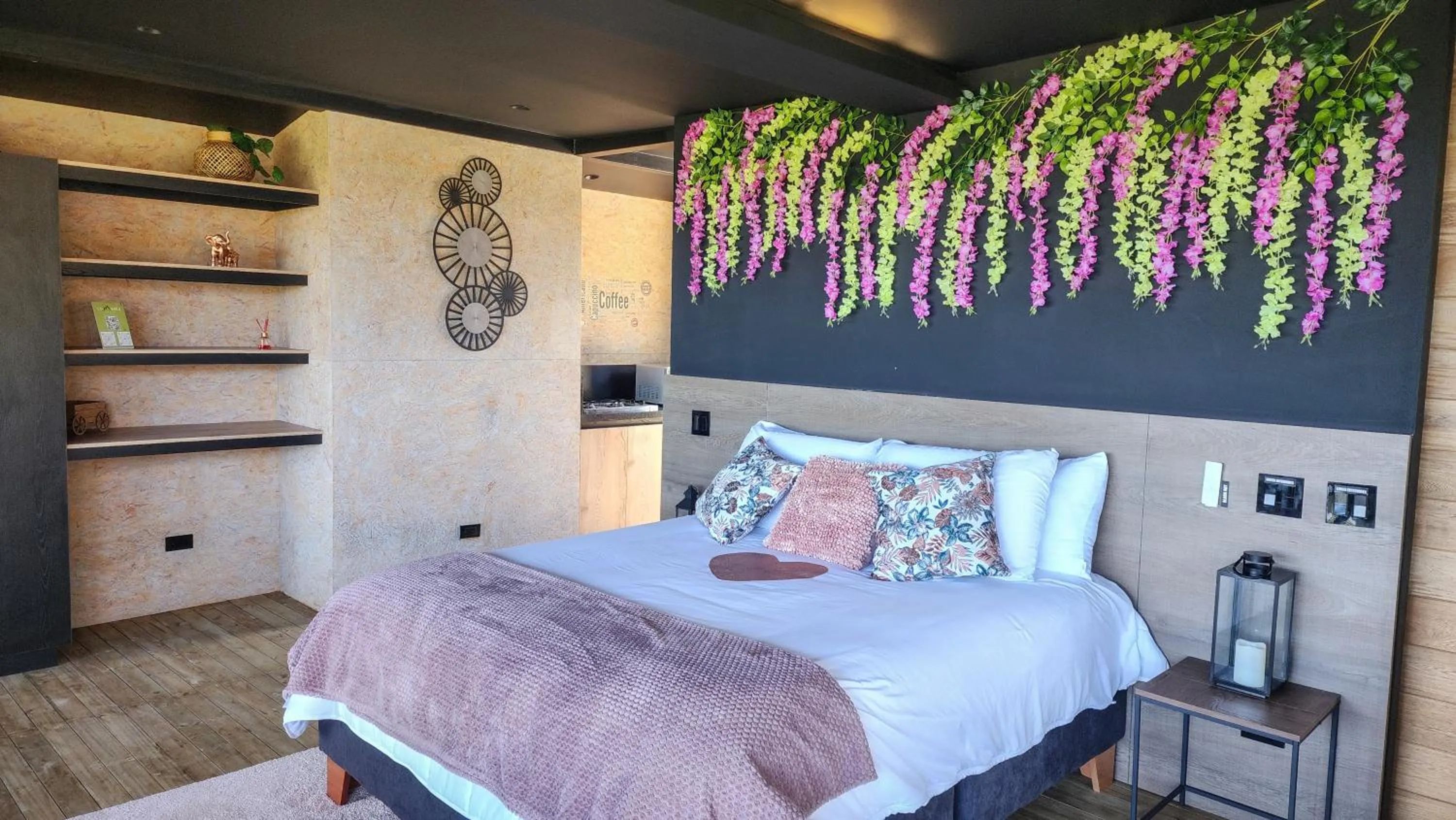 Bed in Cumbres Luxury Glamping