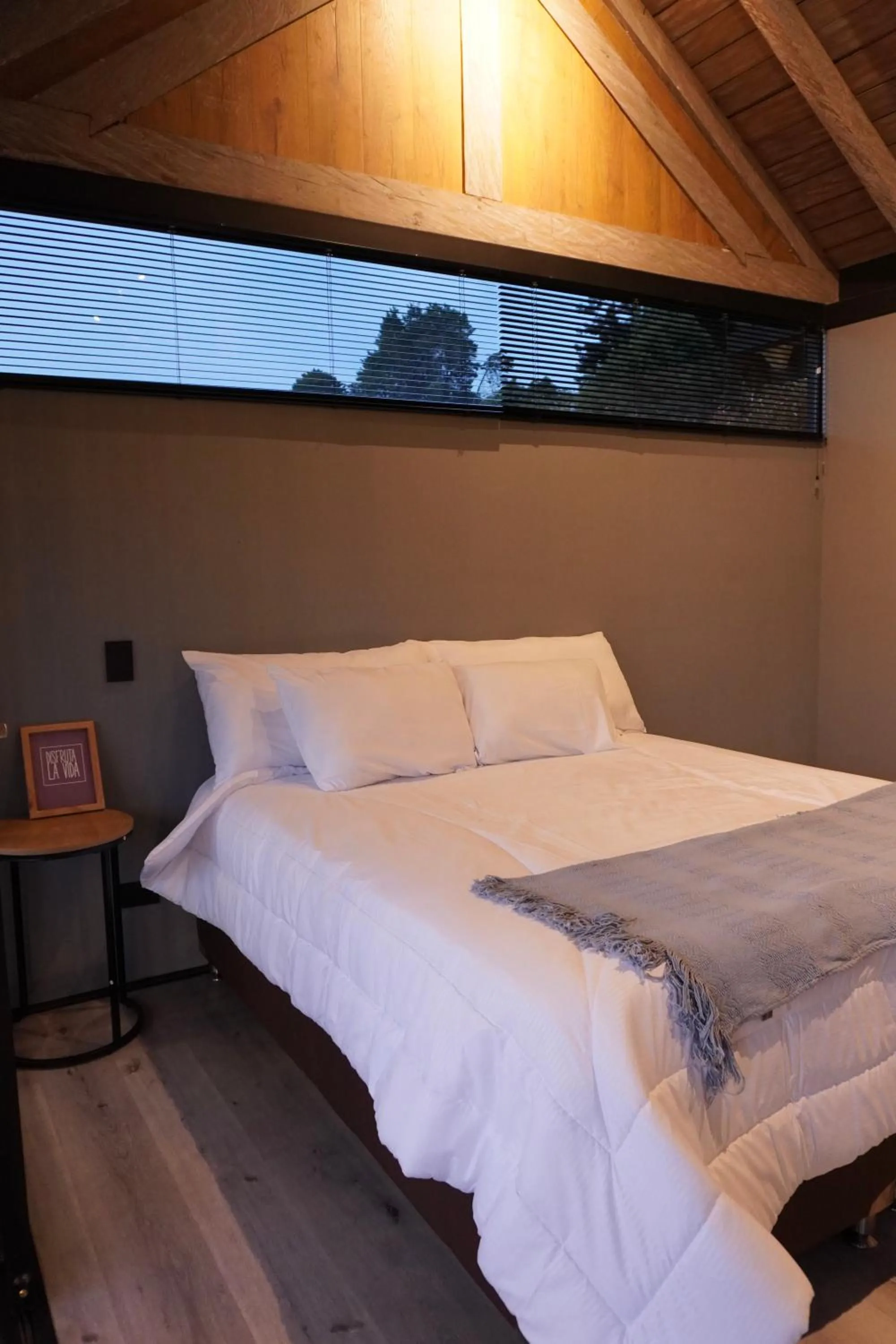 Bed in Cumbres Luxury Glamping