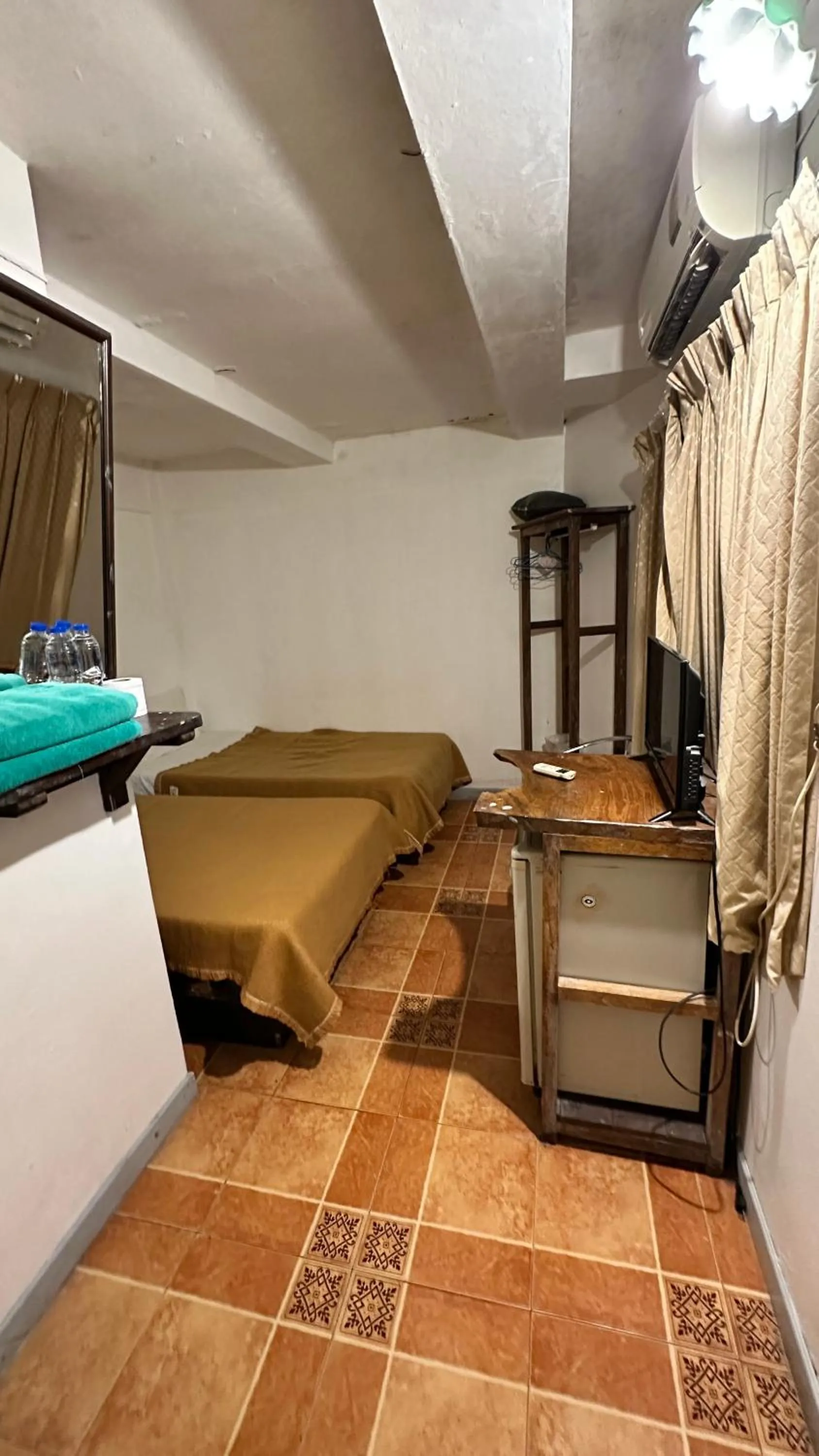 Property building, Bed in Relax Guest House