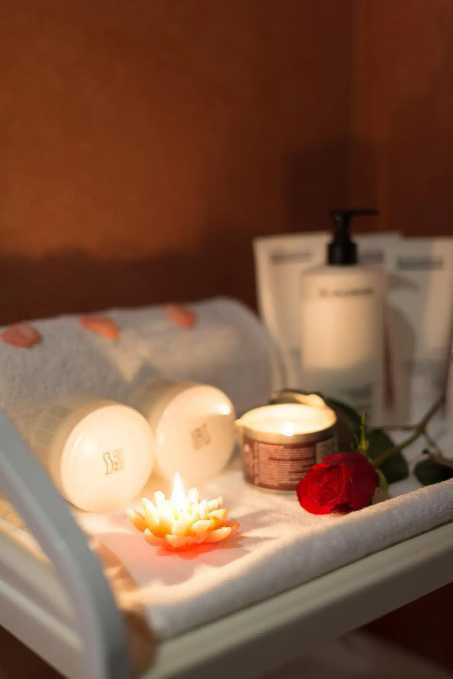 Decorative detail, Bed in Kennedy Hospitality Resort Decorative detail, Bed in Kennedy Hospitality Resort