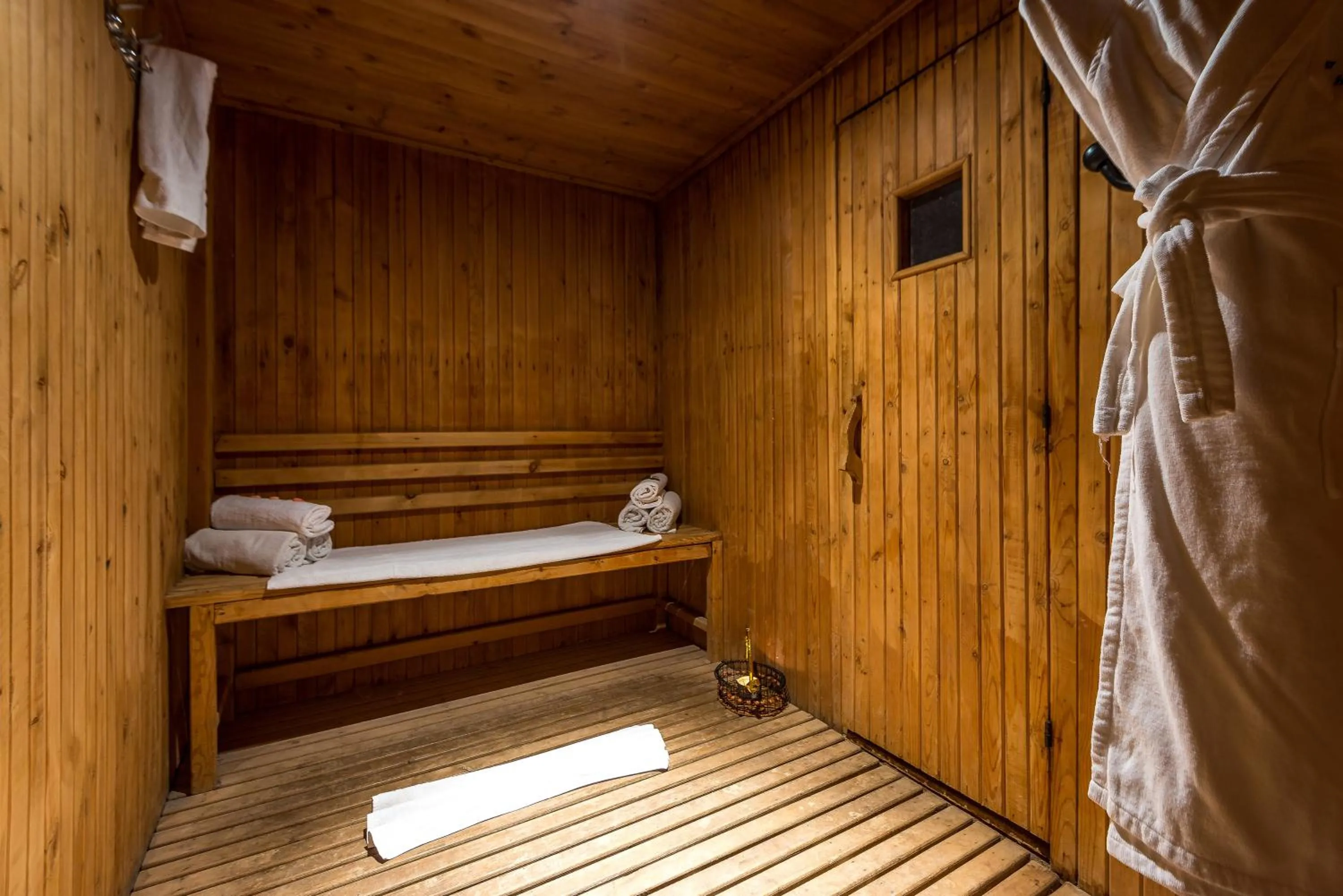 Sauna, Bed in Kennedy Hospitality Resort