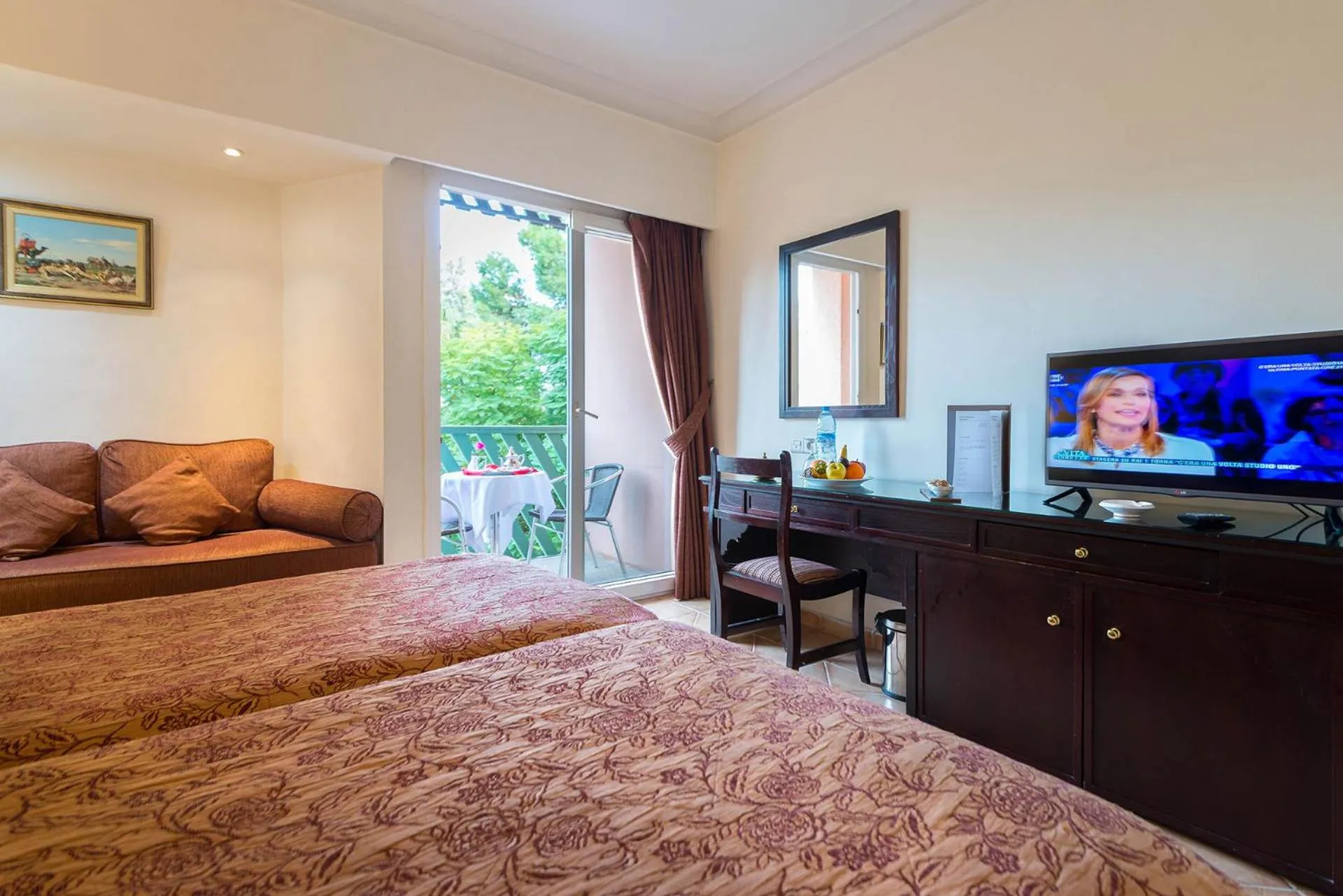 Bed in Kennedy Hospitality Resort