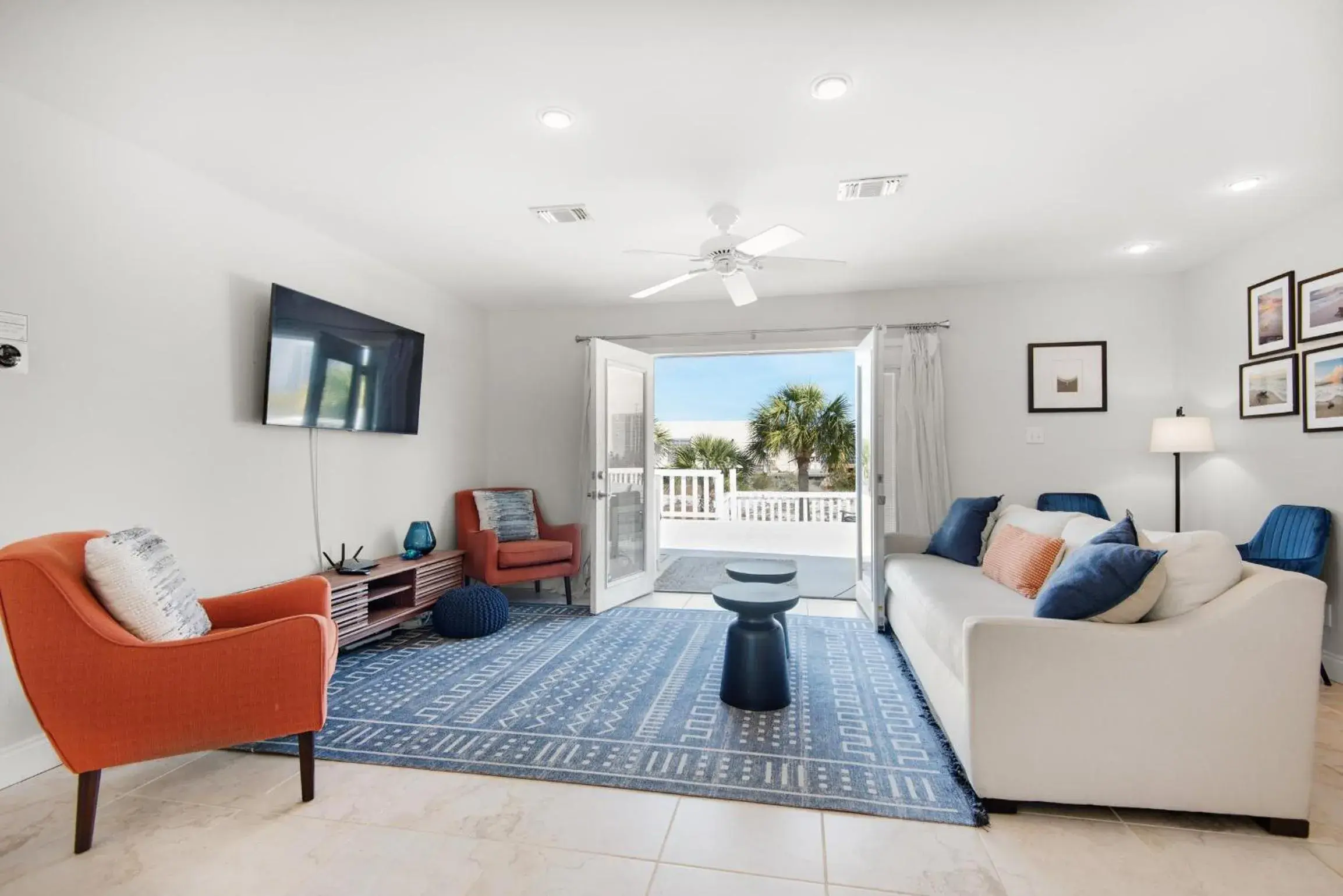 Makarios Beach Blu Makarios Beach Blu