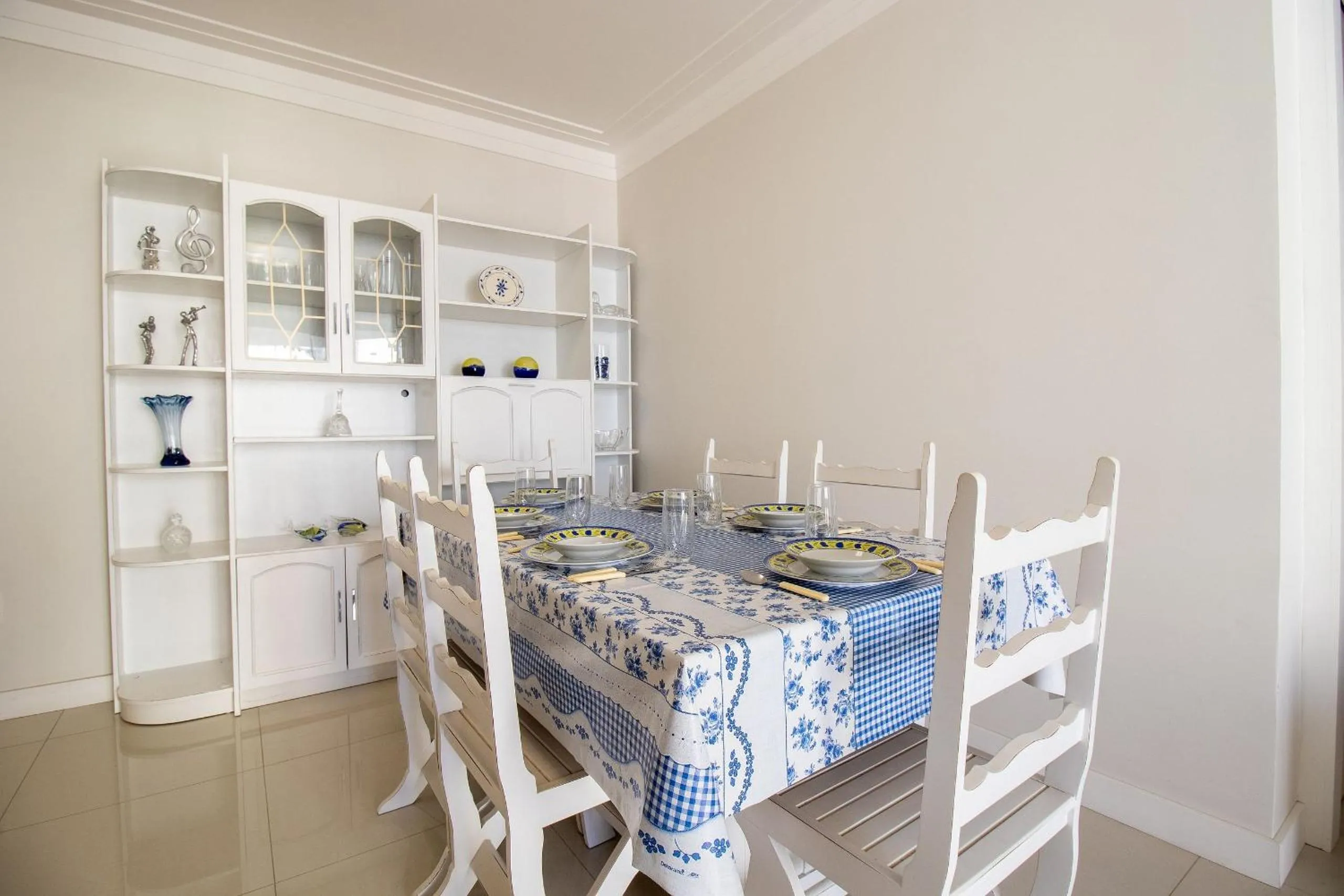 Dining area in PRG12 - Linda Vista, Climatizado, 10º andar, Wi-Fi