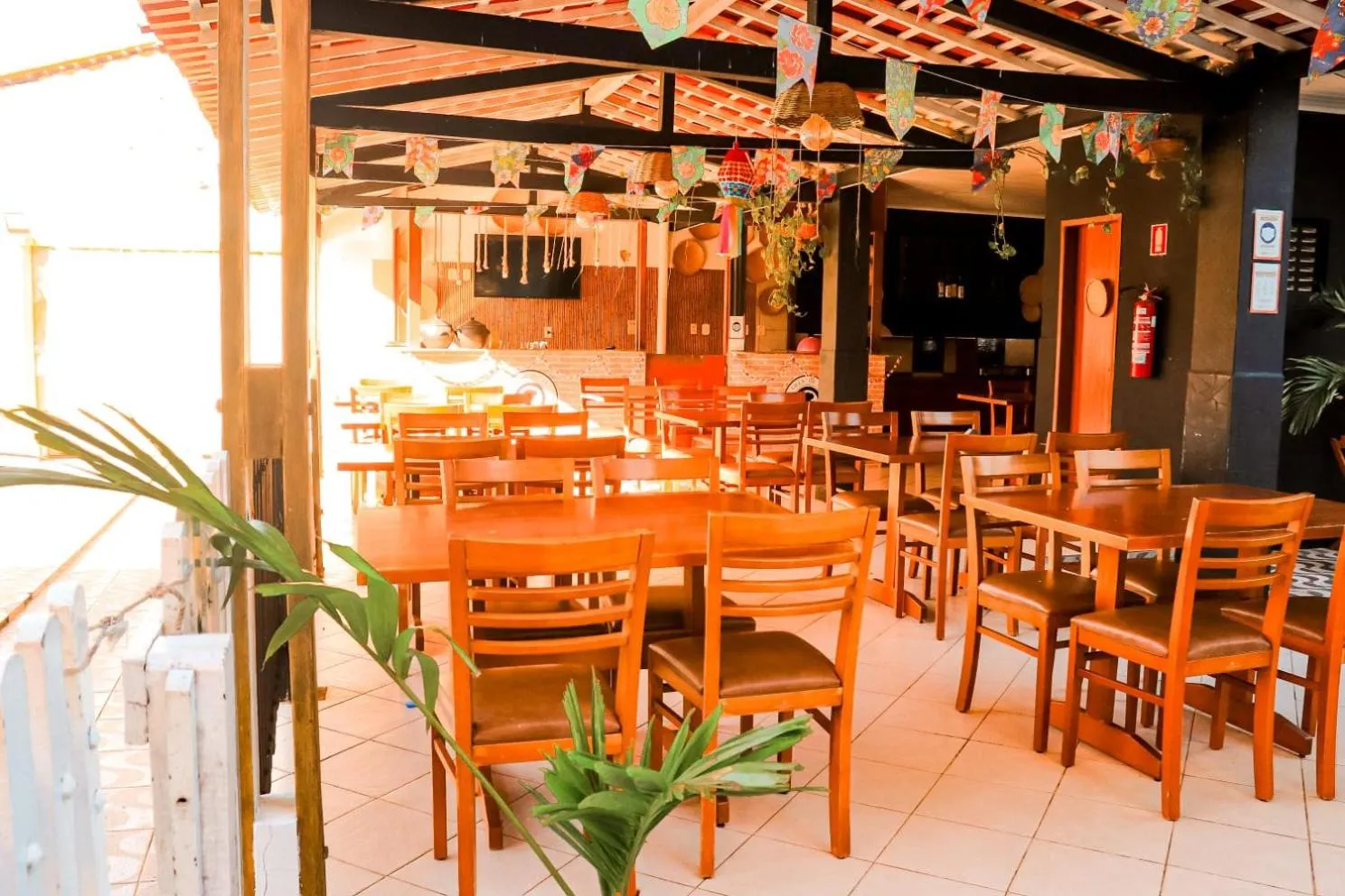 Restaurant/places to eat in Praia dos Corais