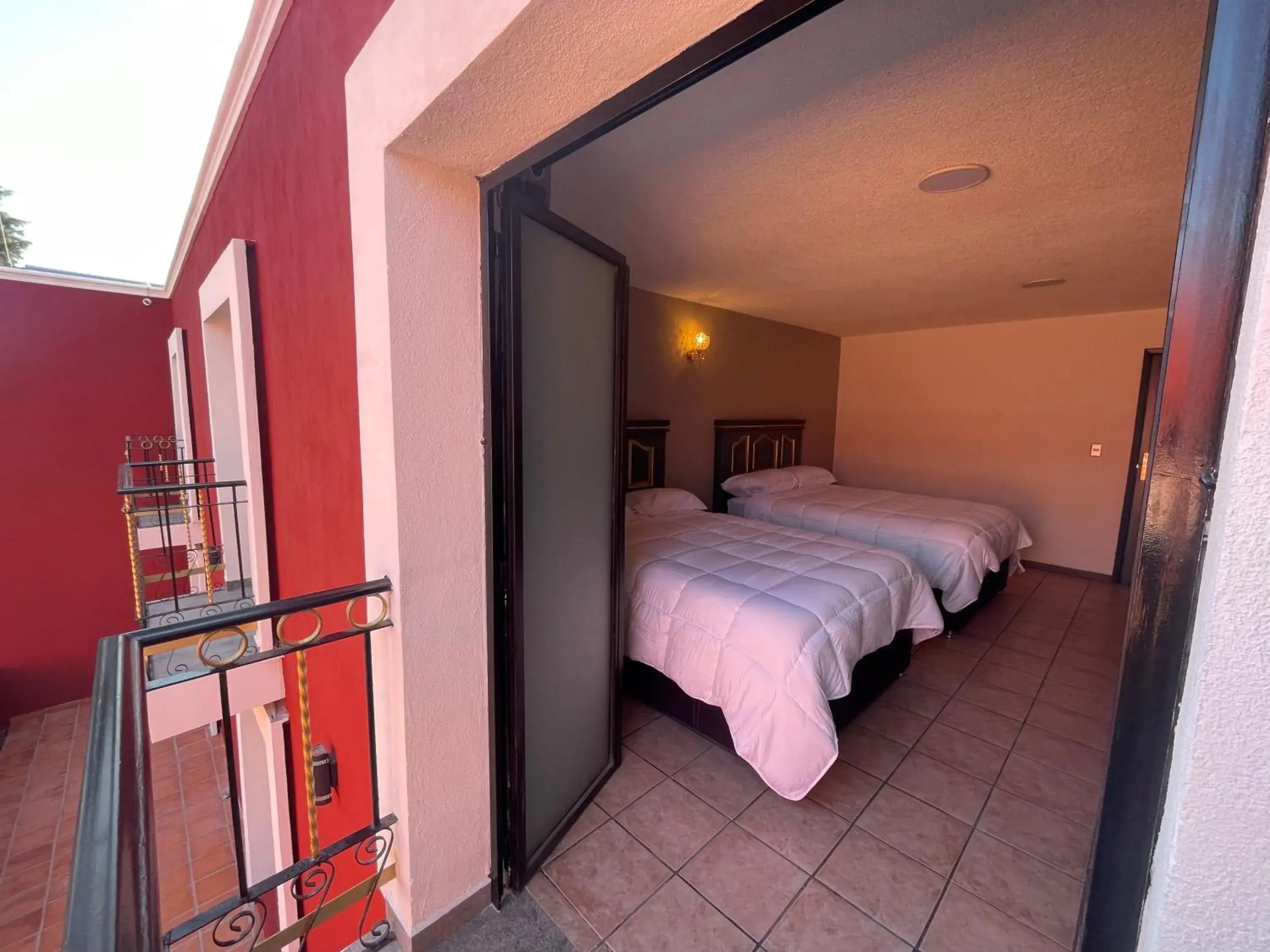 Double Room with Private Bathroom in Hotel Casa Real Cholula Double Room with Private Bathroom in Hotel Casa Real Cholula