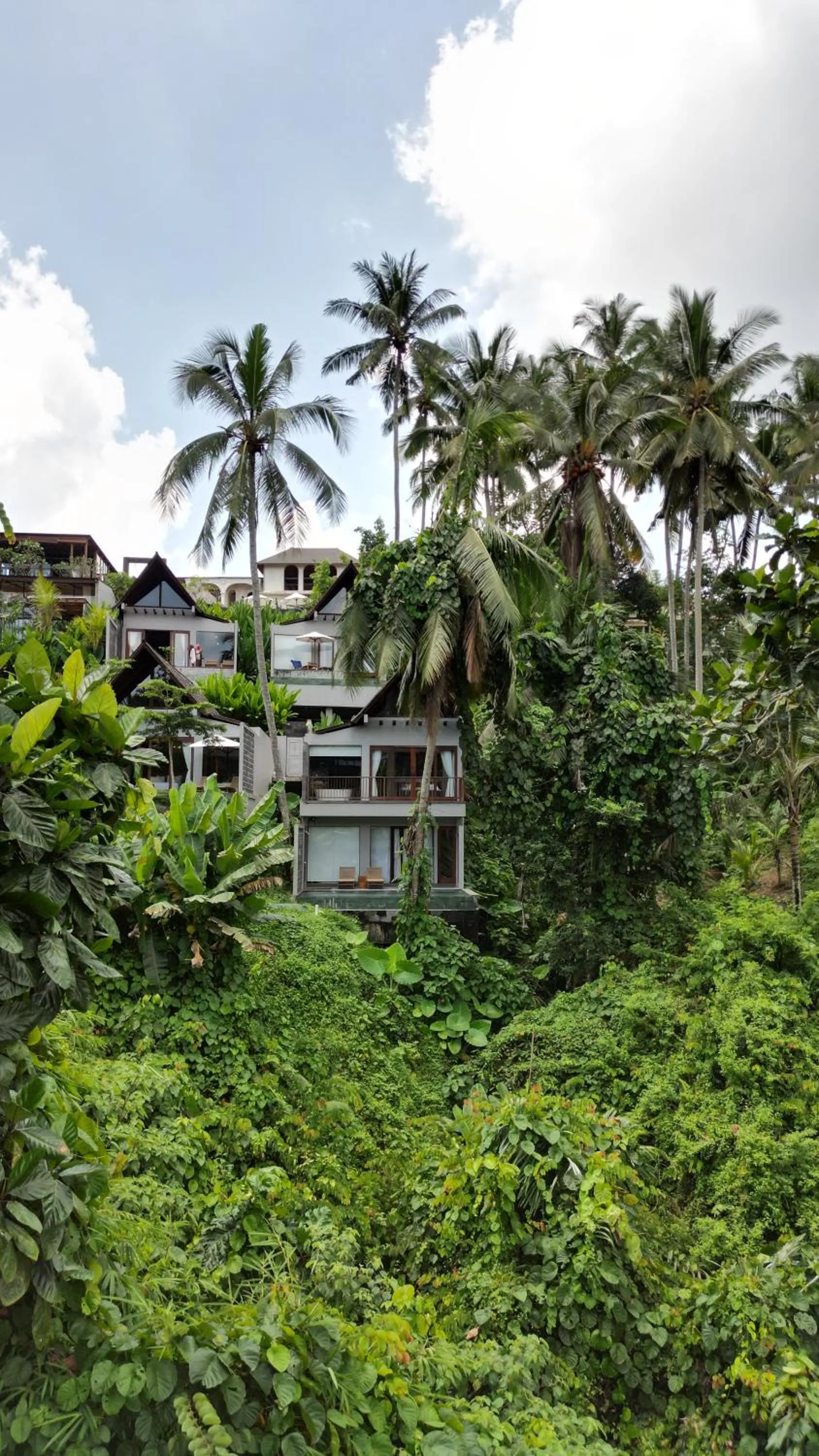 Property building in LeRosa Valley Resort