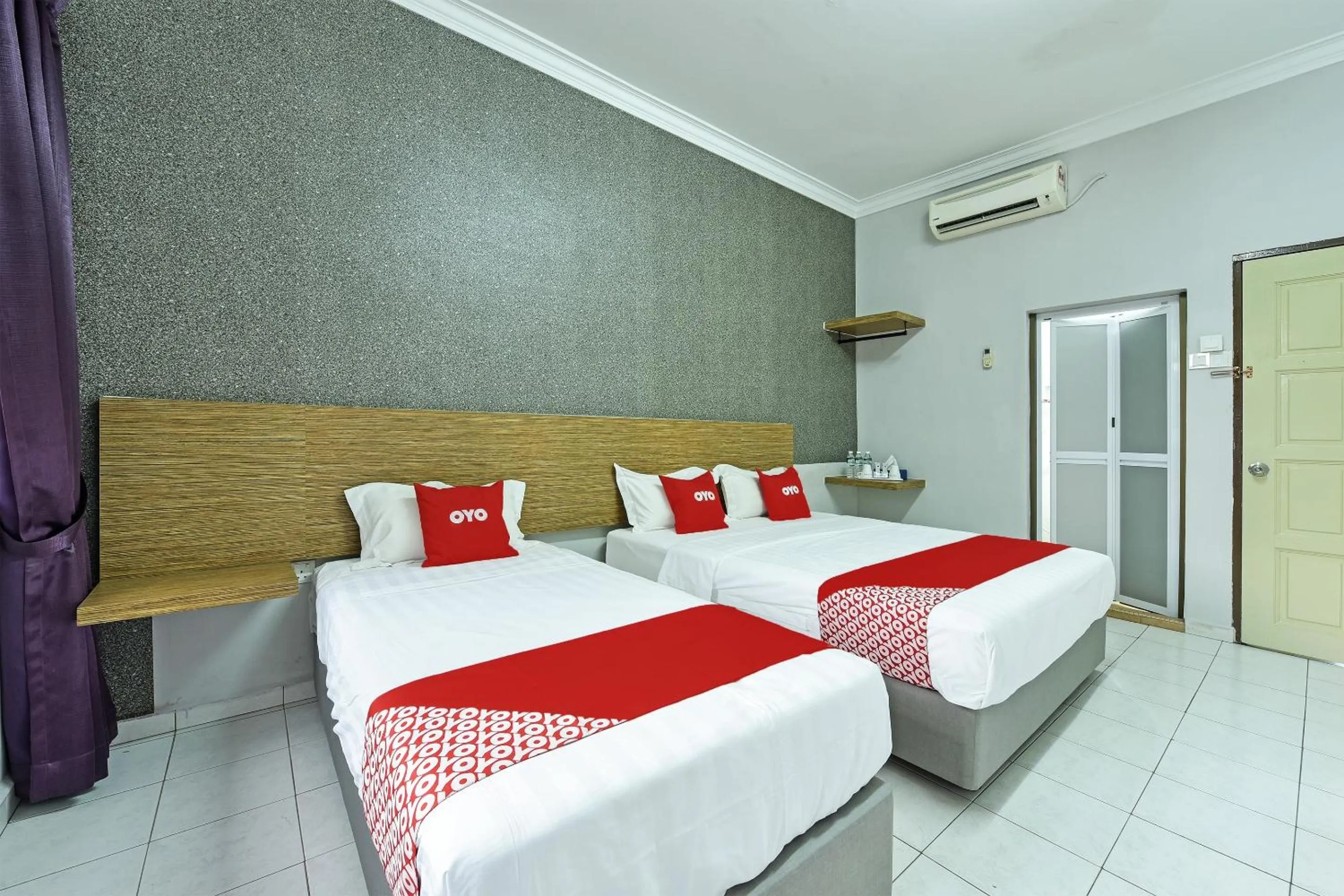 Bedroom, Bed in Hotel O Ezzyhome Johor Jaya