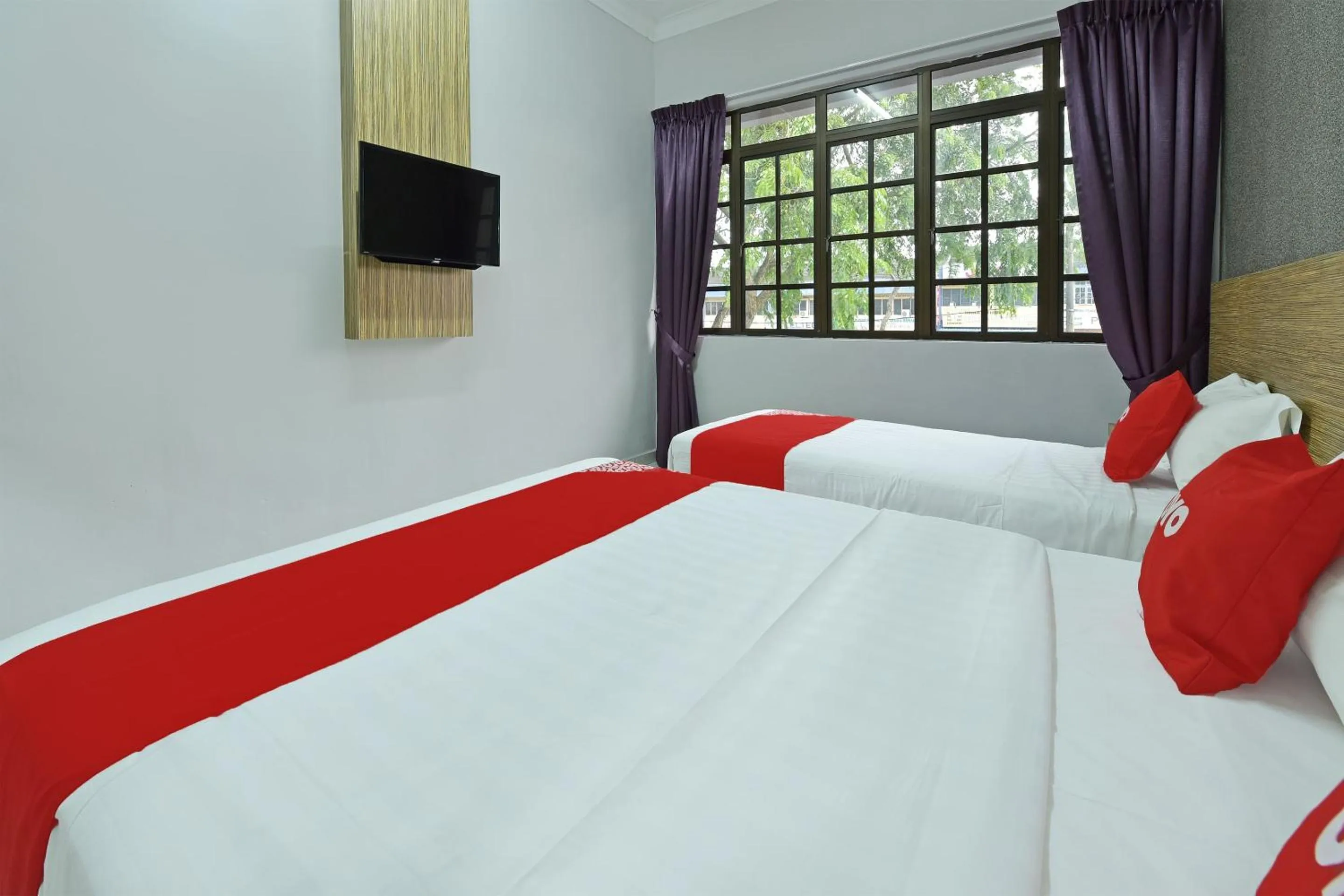 Bedroom, Bed in Hotel O Ezzyhome Johor Jaya