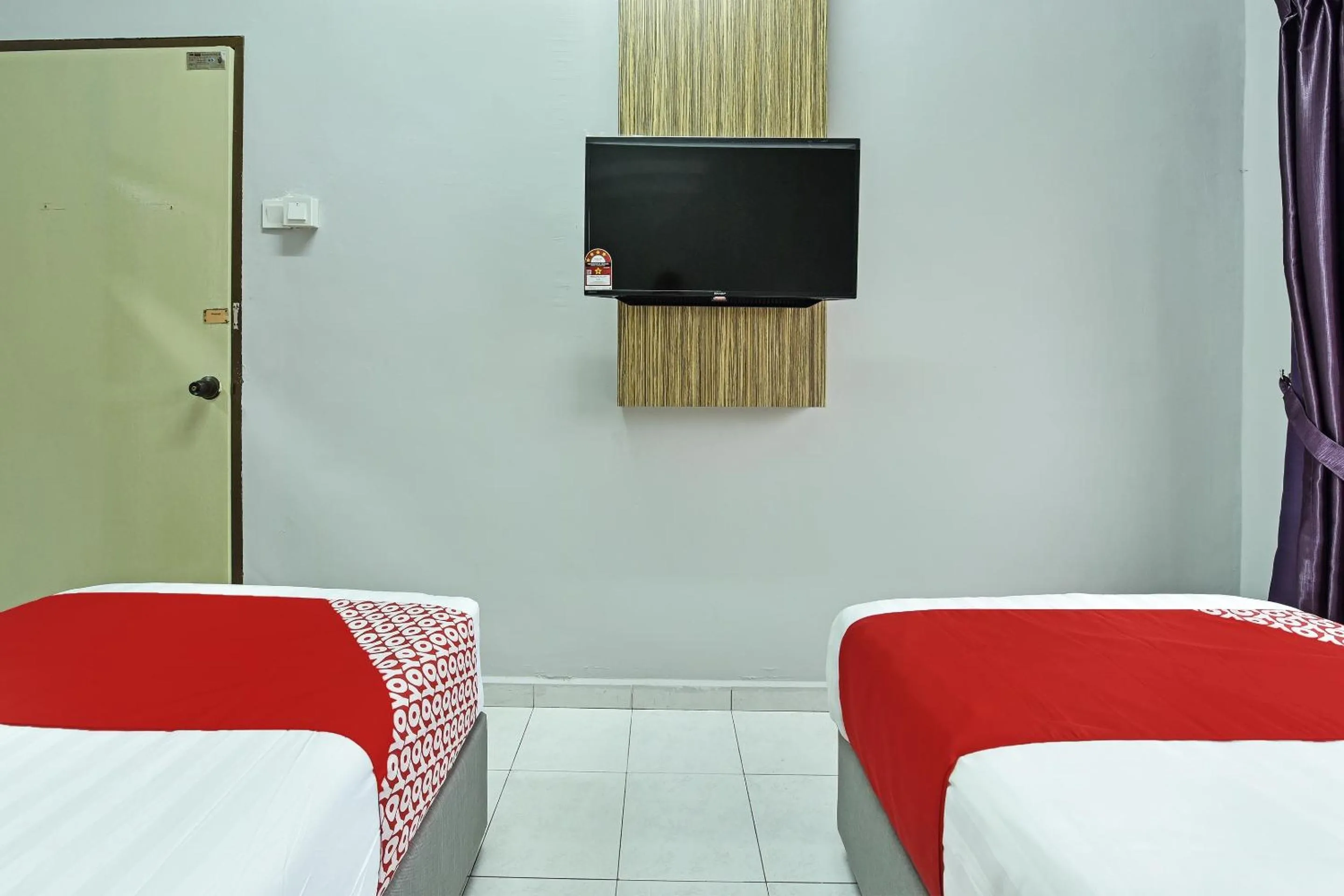 Bedroom, Bed in Hotel O Ezzyhome Johor Jaya