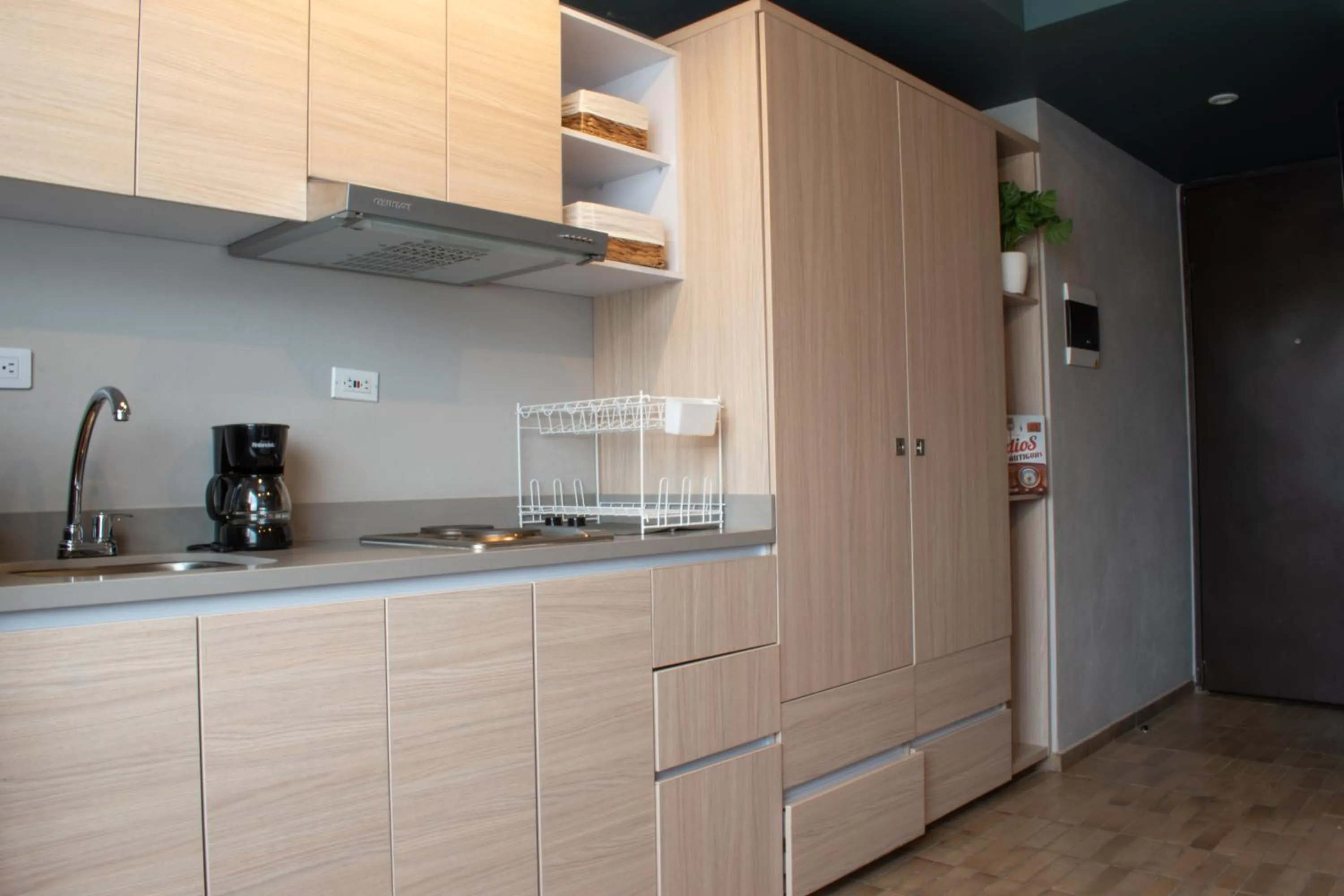 Cadena Hotelera Rey es