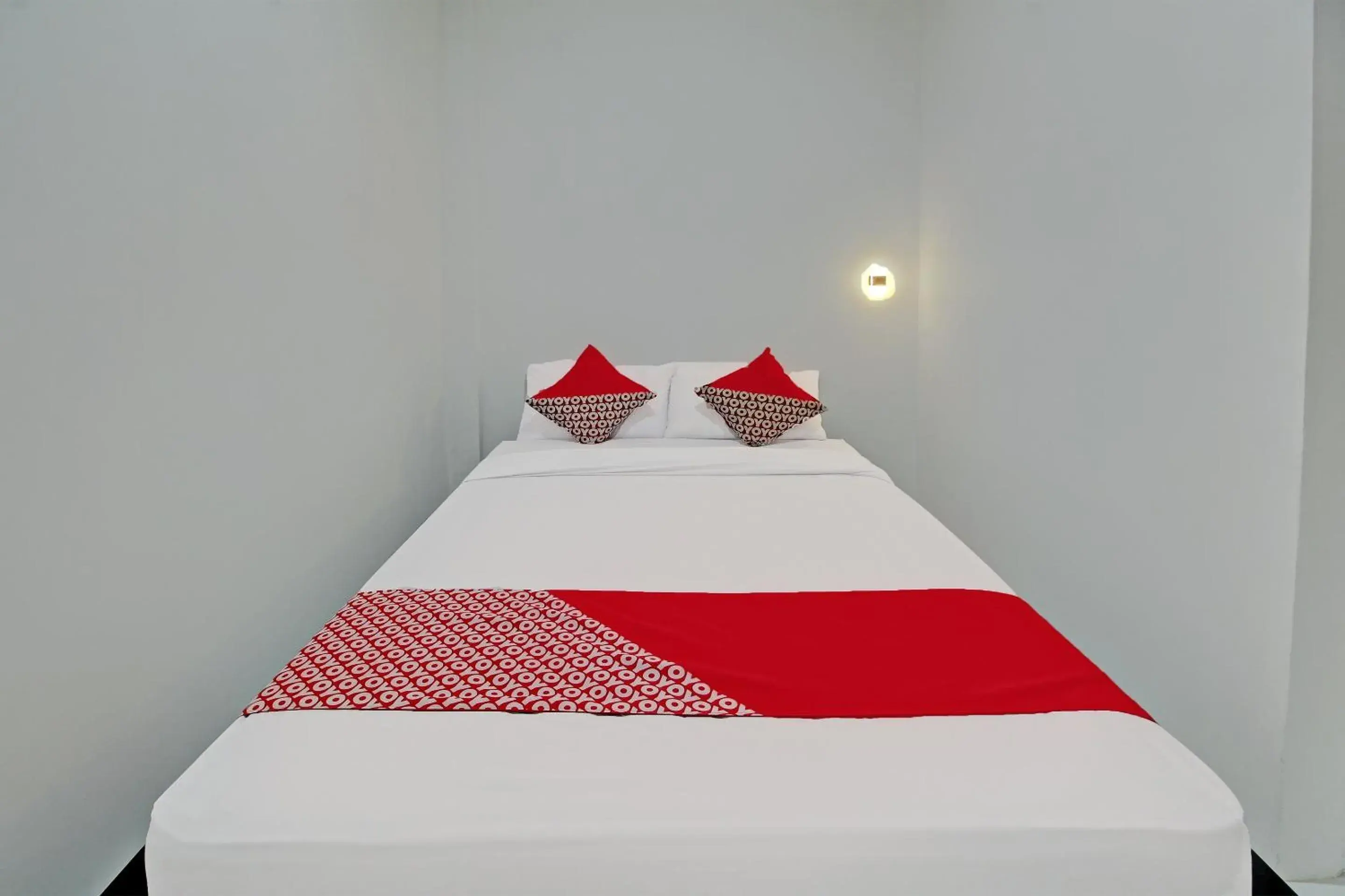 Bedroom, Bed in Hotel O Sirih Gading Family Guest House Bedroom, Bed in Hotel O Sirih Gading Family Guest House