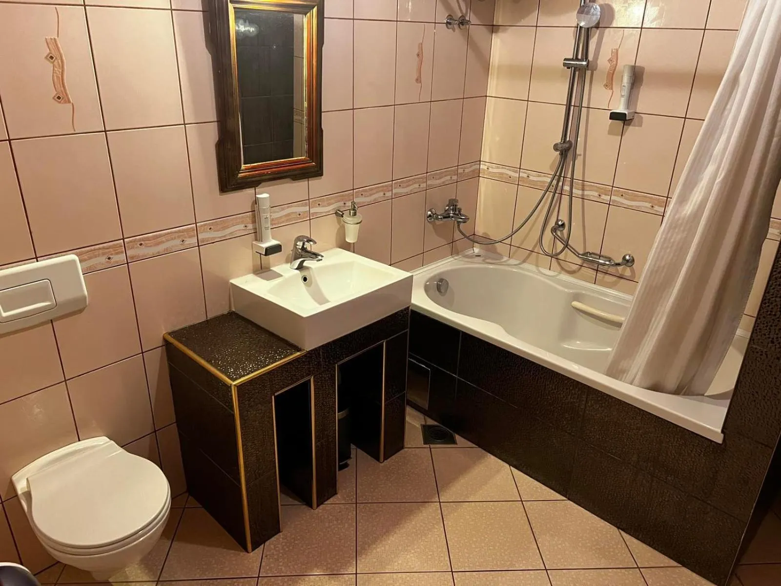 Bathroom in MICHELE Hotel