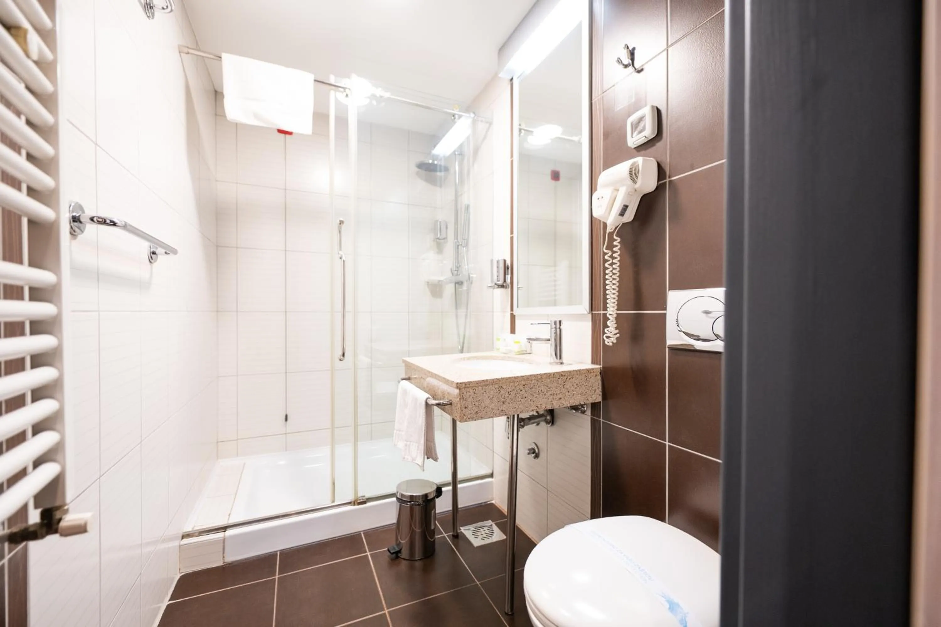 Toilet in Kopernikus Hotel Prag