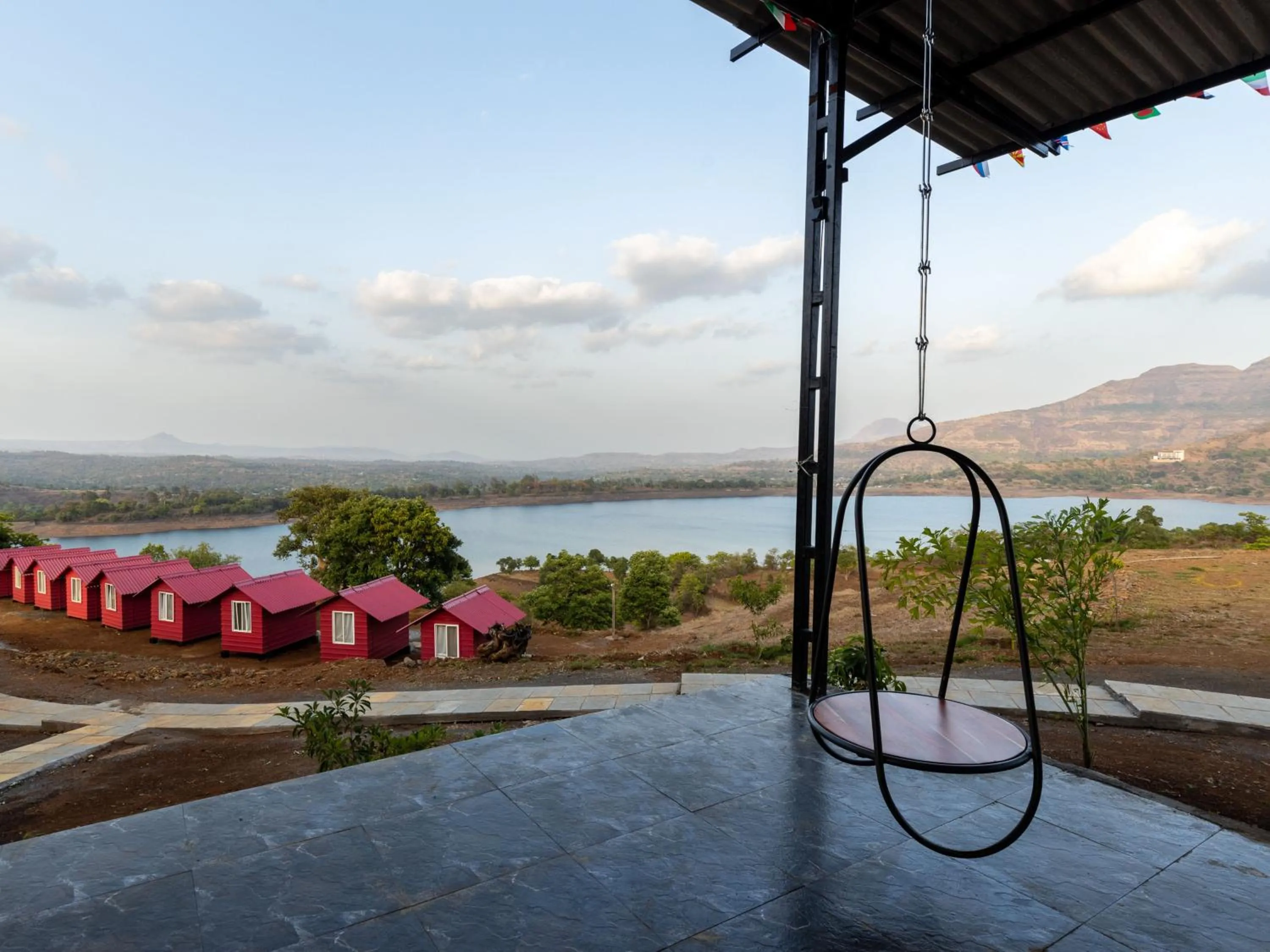 Lake view in The Hosteller Bhandardara
