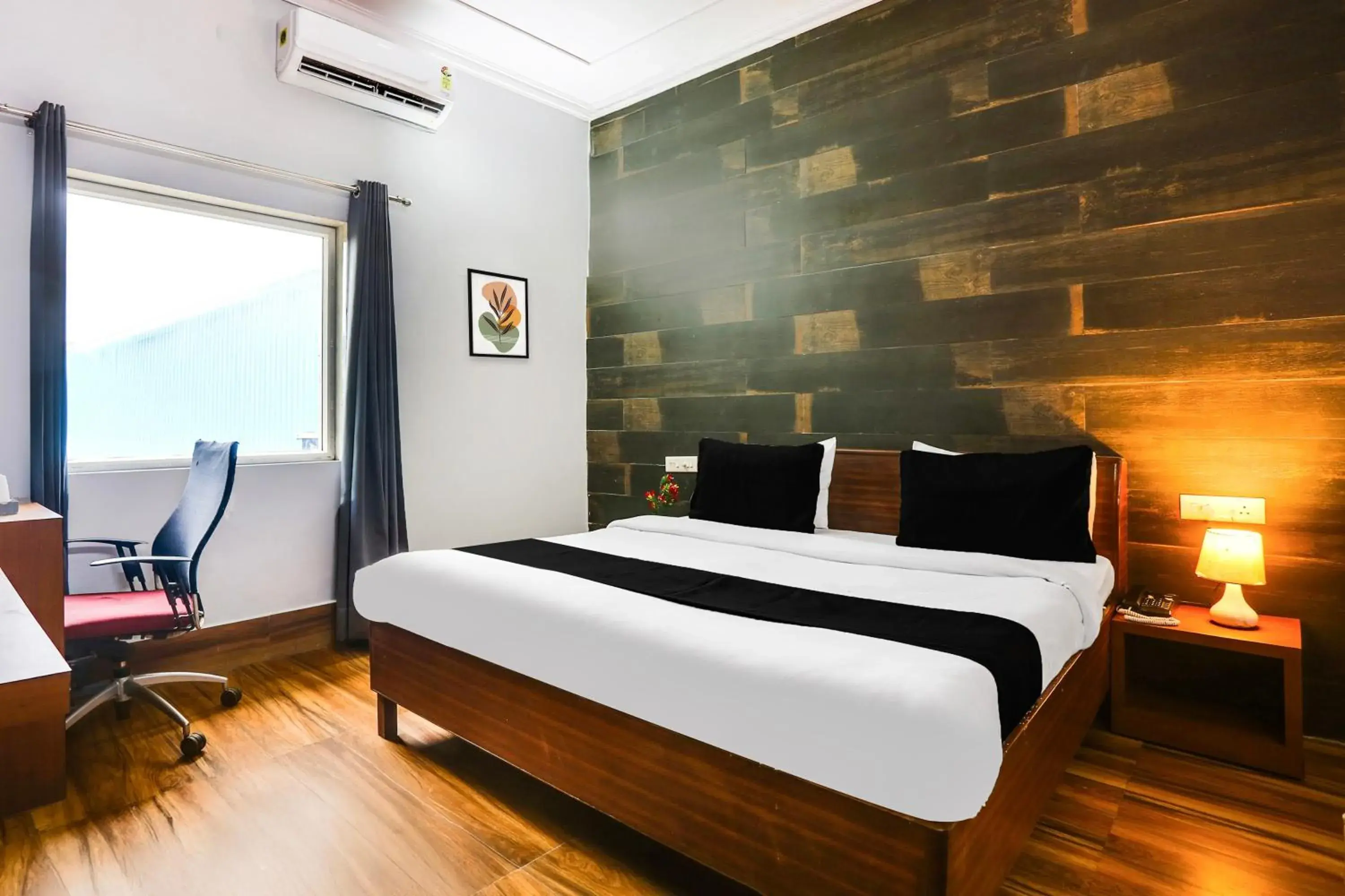 Bedroom, Bed in Super Collection O Bhiwadi Bedroom, Bed in Super Collection O Bhiwadi