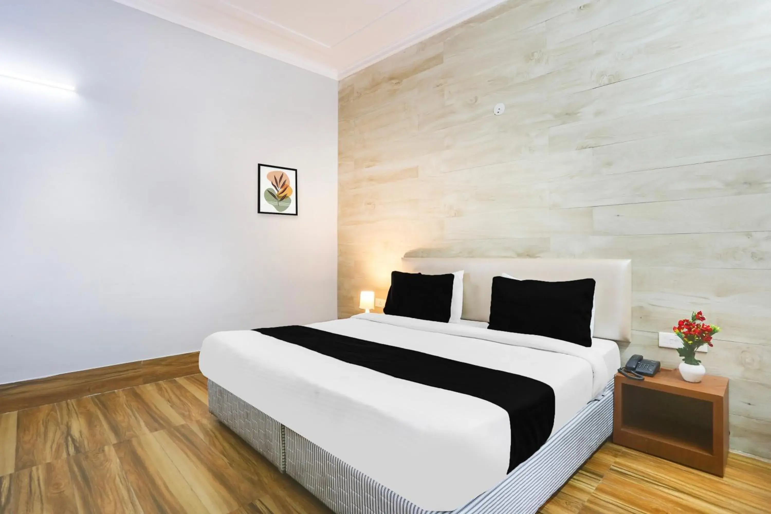 Bedroom, Bed in Super Collection O Bhiwadi Bedroom, Bed in Super Collection O Bhiwadi
