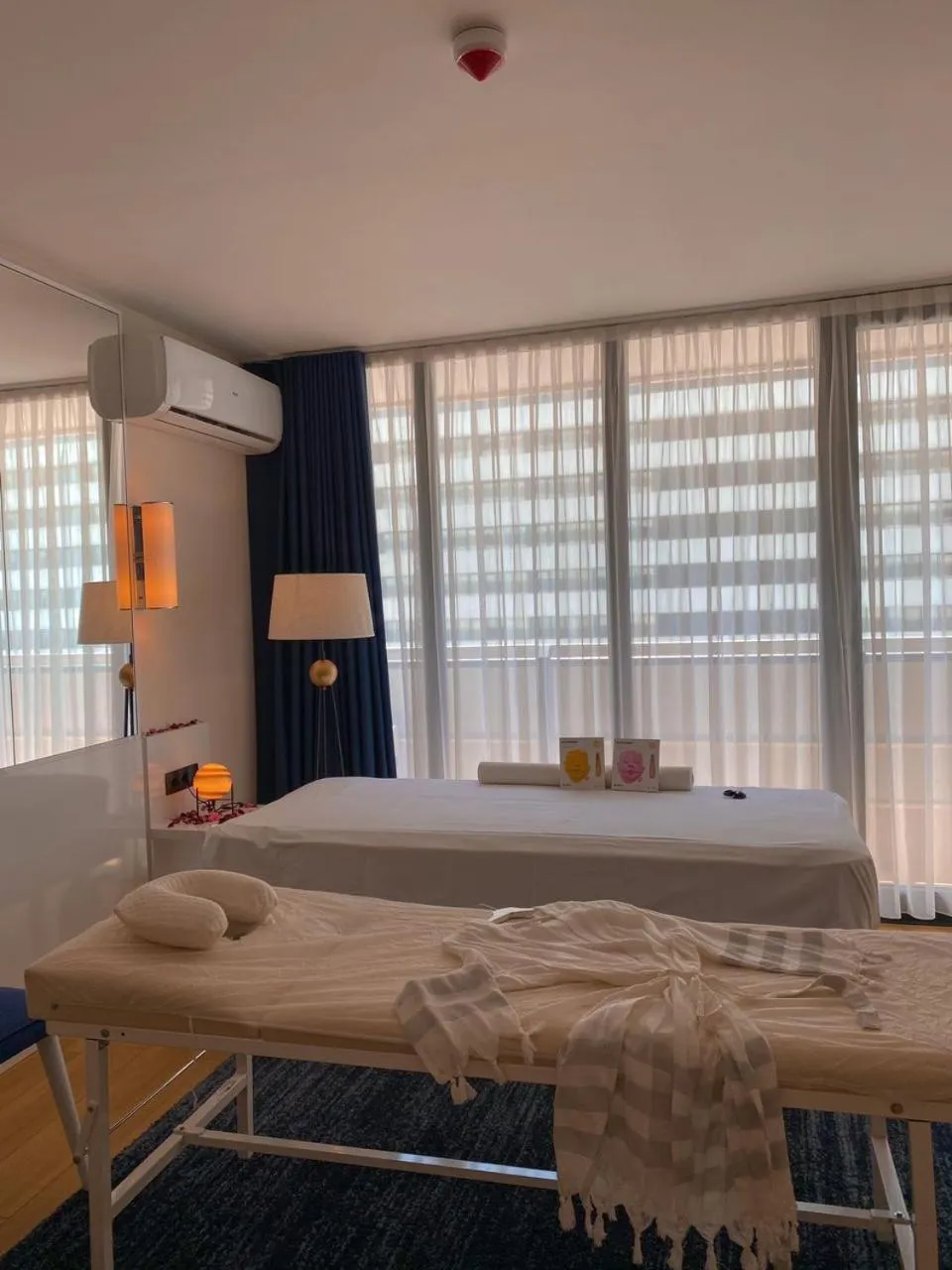 Massage, Bed in Orbi City A - C - D