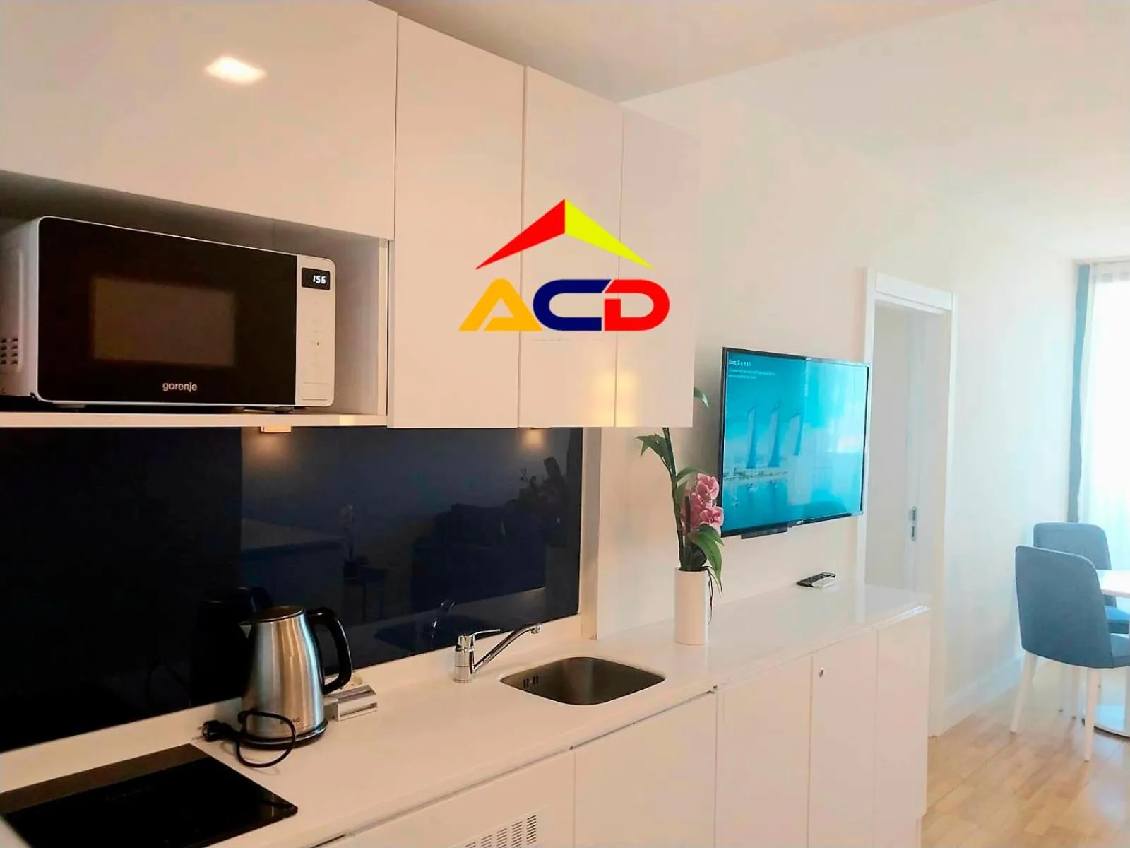 TV and multimedia in Orbi City A - C - D