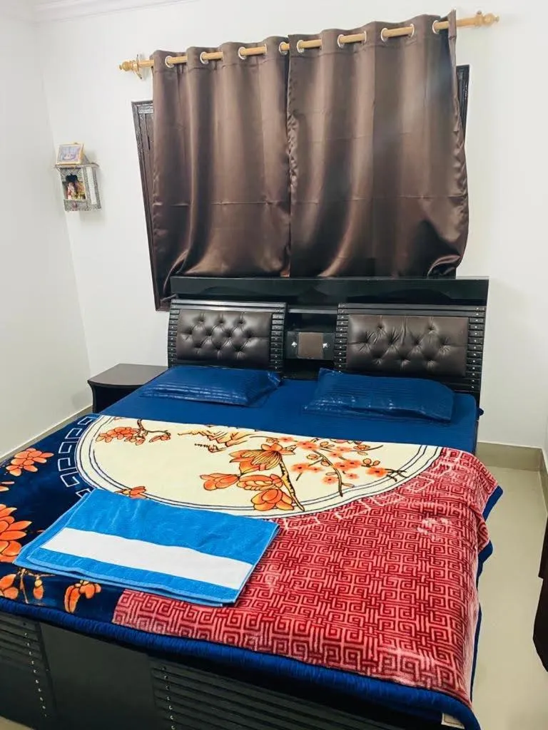 Bed in Sunrest Villa