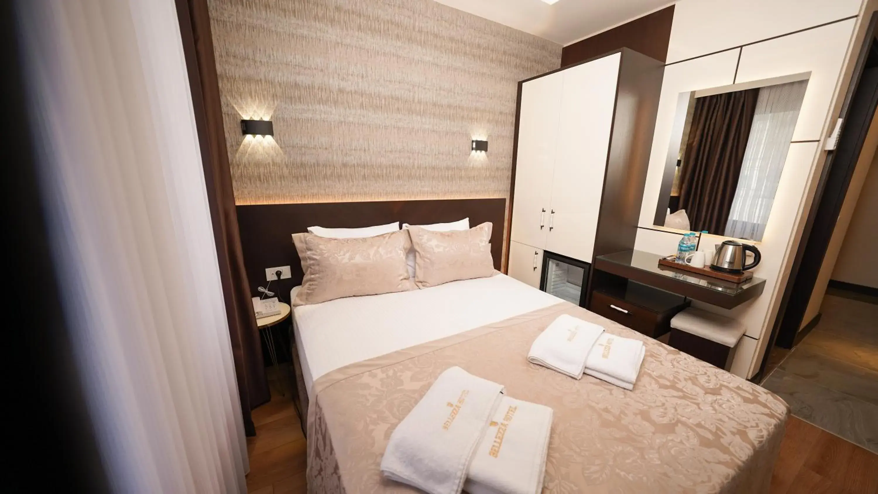 Bed in Bellezza Hotel Bed in Bellezza Hotel