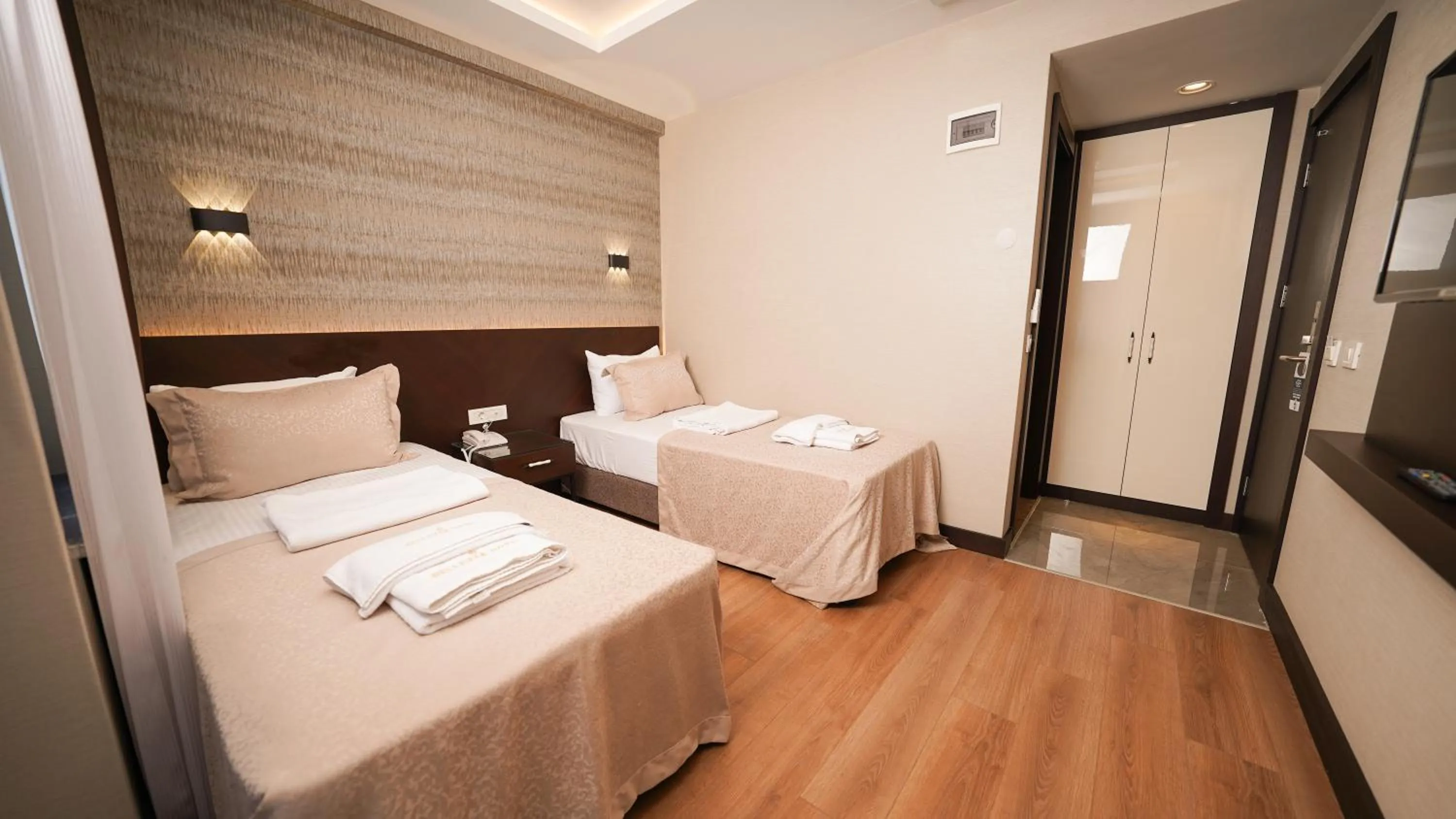 Bed in Bellezza Hotel