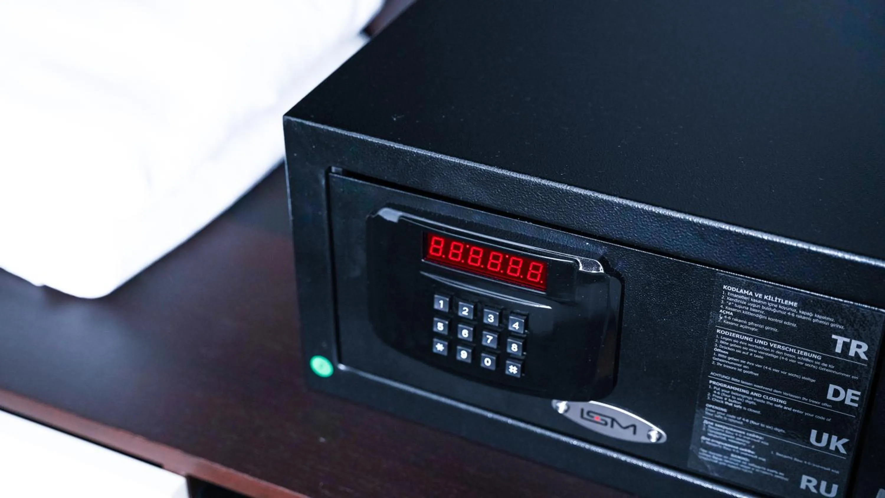 safe in Bellezza Hotel