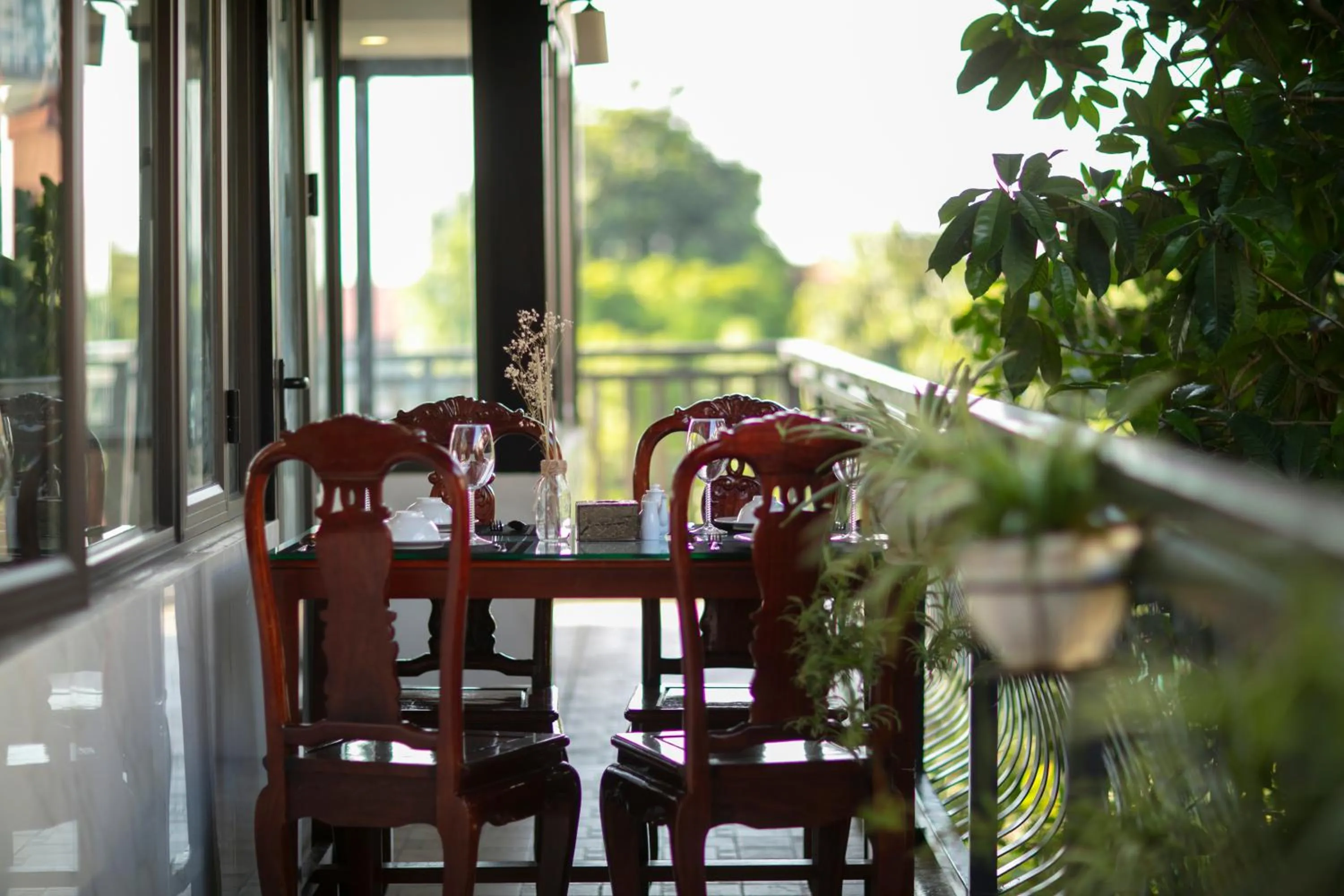 Restaurant/places to eat in Nam Hai Hotel