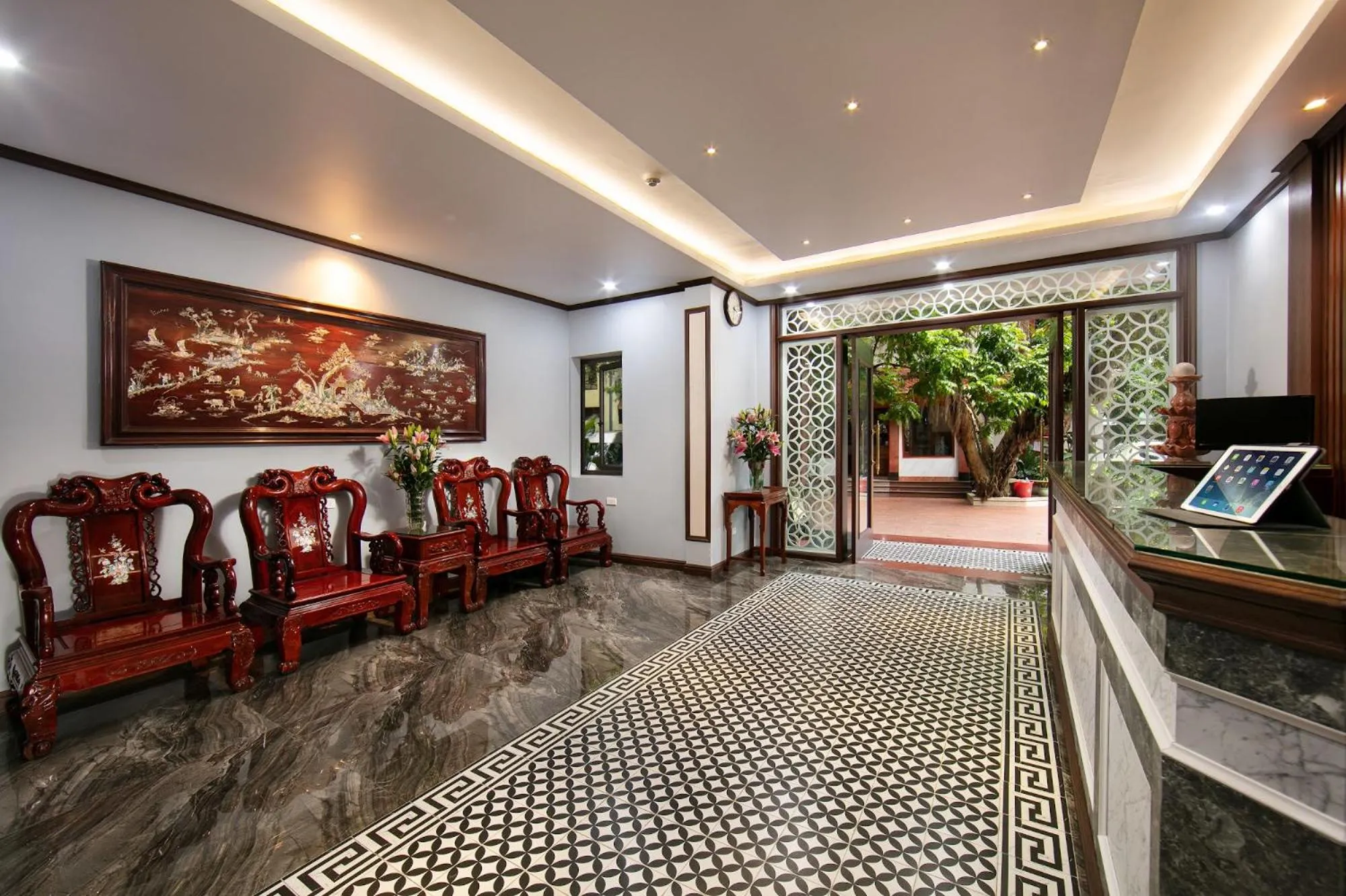 Lobby or reception in Nam Hai Hotel